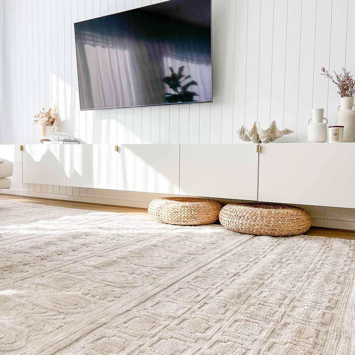 Delphine Tribal Transitional Rug – Handmade Bohemian Area Rug for Living Room, Bedroom & Boho Decor | Soft & Durable Floor Covering