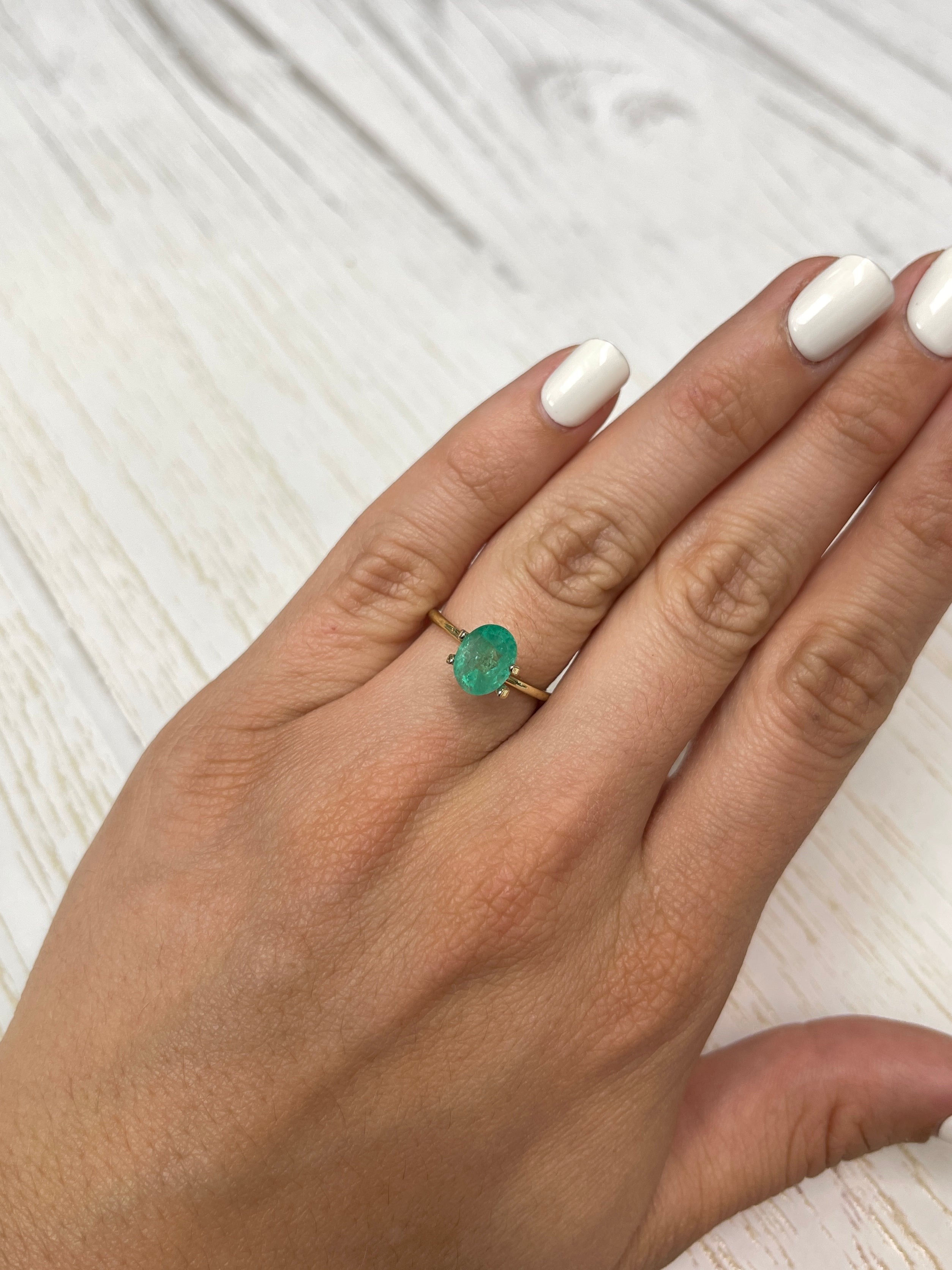 1.93 Carat Natural Green Colombian Loose Emerald Oval Cut Gemstone for Jewelry Making & Engagement Rings