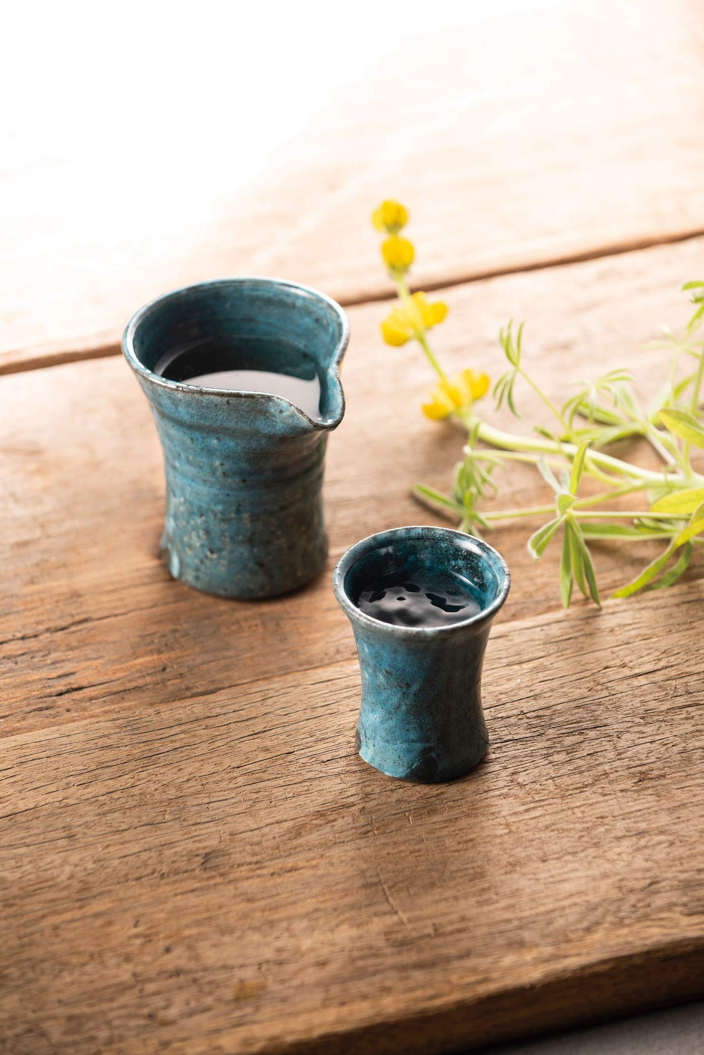Premium Turkish Blue Liquor Bottle 150cc with 60cc Cup - Authentic Kakilin Sake Set in Elegant Gift Box L1701 - Perfect for Home Bars, Gifts & Japanese-Themed Parties