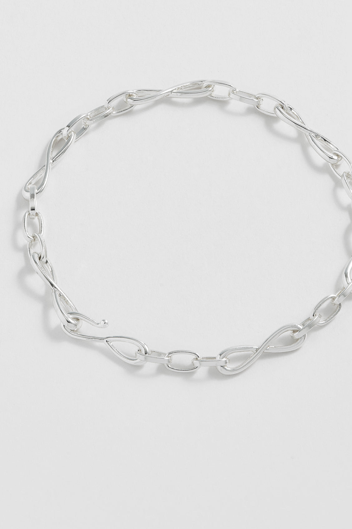 Infinity Chain Bracelet for Women - Elegant Stainless Steel Adjustable Link Bracelet - Perfect for Everyday Wear, Gifts & Special Occasions