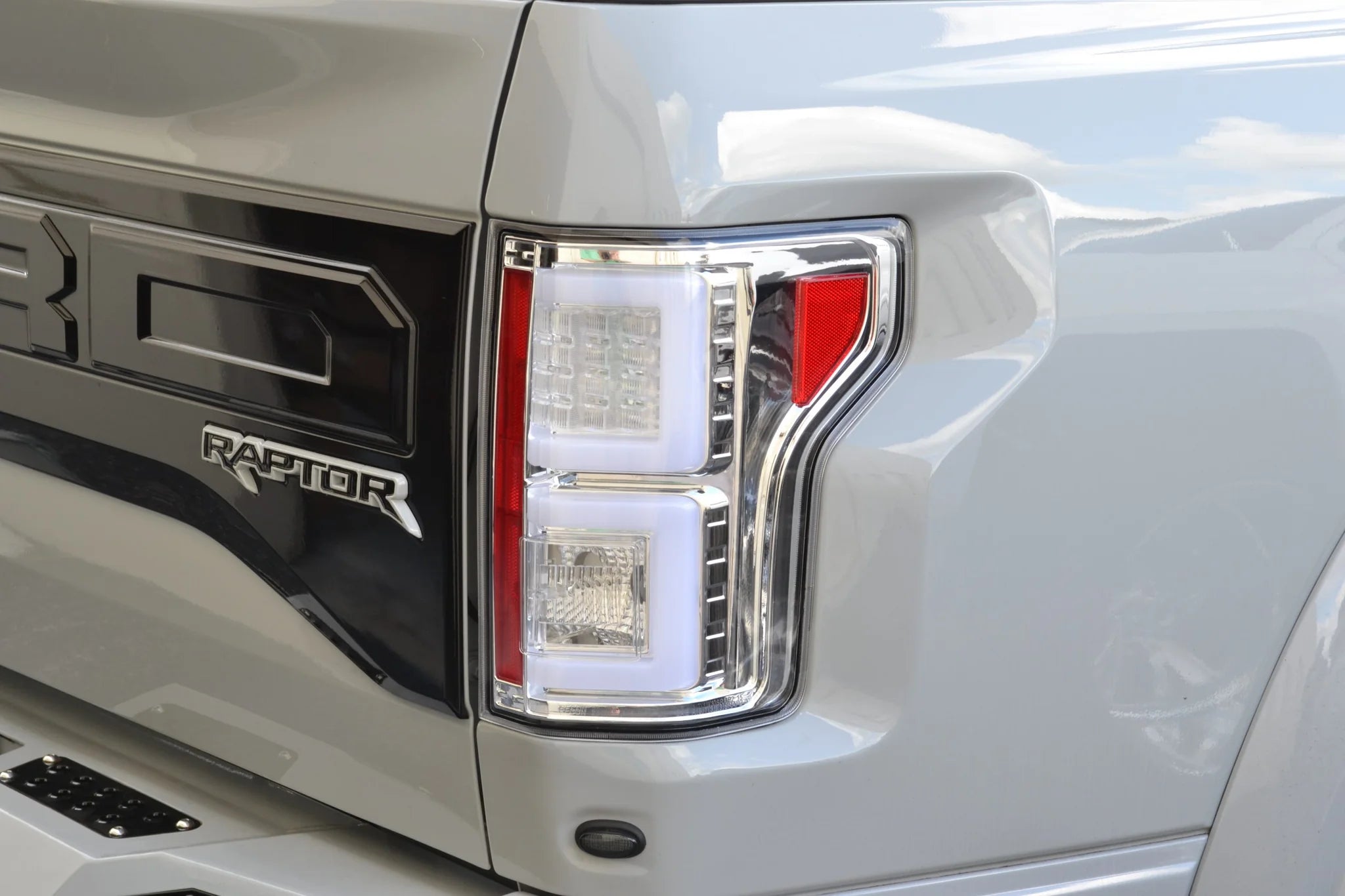 Ford F150 2015-2017 LED Tail Lights - Clear Lens Replacement for Improved Visibility & Style | Perfect for Night Driving & Custom Truck Upgrades
