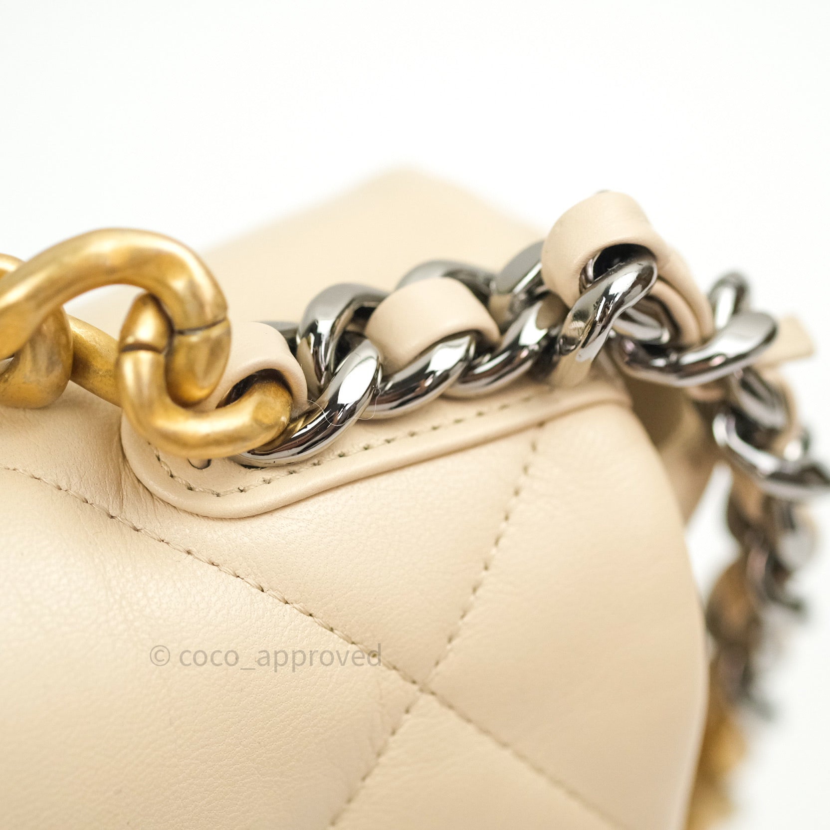 Chanel 19 Medium Flap Bag in Beige Lambskin Leather with Mixed Hardware - Luxury Designer Handbag for Women, Perfect for Work, Evening Events & Everyday Use