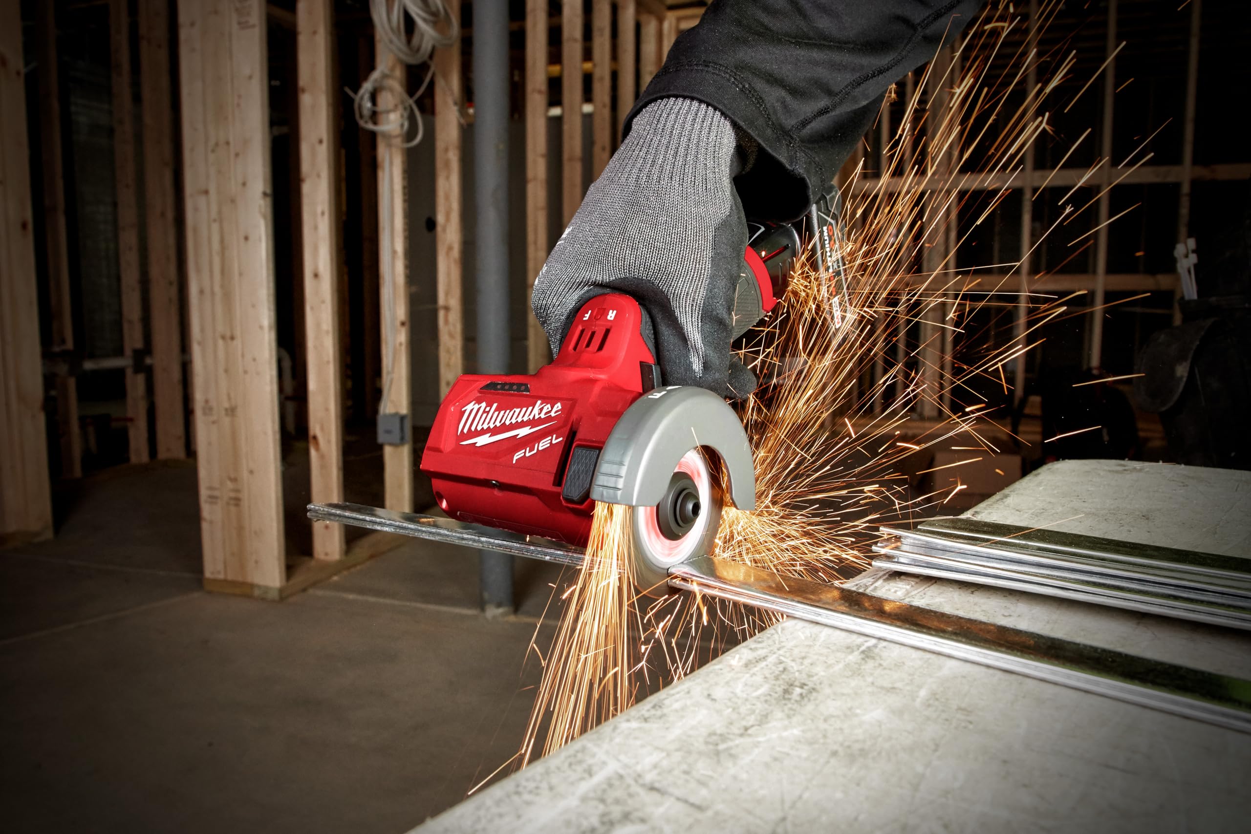 Milwaukee 2522-20 12V Cordless Cut-Off Tool - Compact & Powerful for Metal Cutting, Grinding, and DIY Projects - Perfect for Construction, Metalworking, and Home Improvement