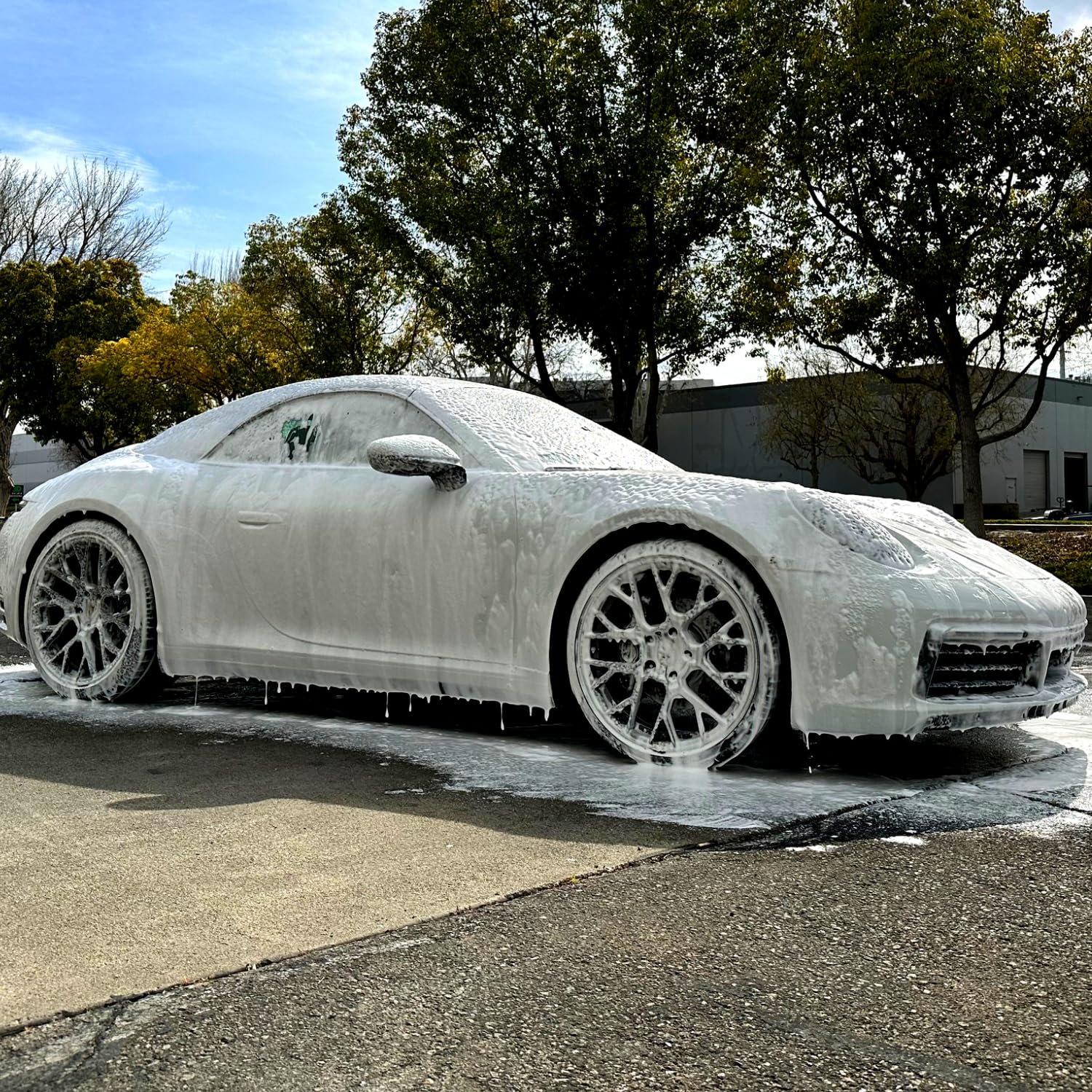 Premium 3D Wash & Wax Car Wash Soap - pH Balanced Formula for Safe Cleaning, Easy Rinse & Scratch-Free Shine with Wax Protection - 1 Gallon - Perfect for Hand Washing, Detailing & Protecting Your Car, Truck or SUV