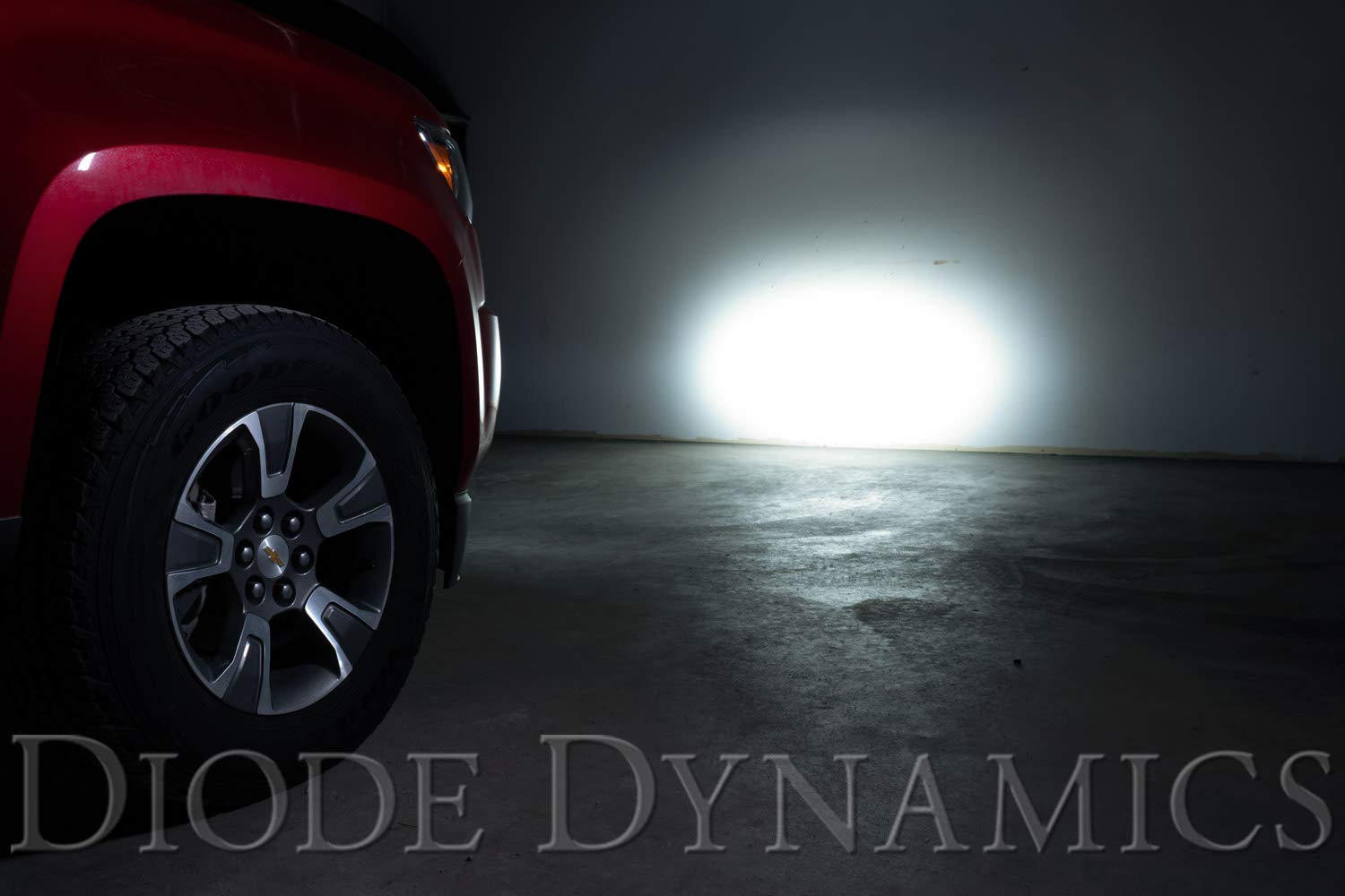 Diode Dynamics Stealth Light Bar Kit for 2015-2020 GMC Canyon - White Combo LED Off-Road Lighting for Trucks & Adventure Vehicles