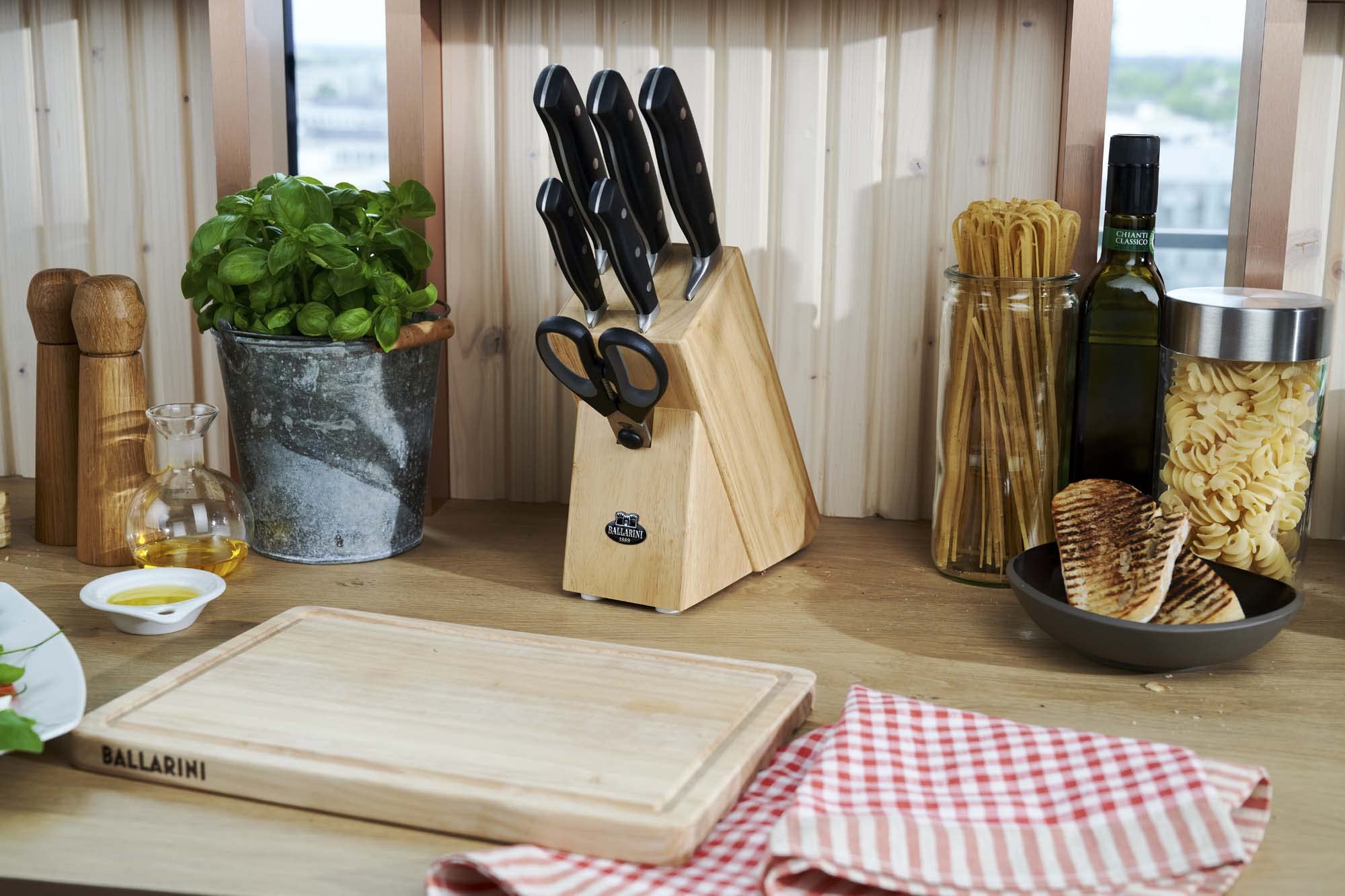 Ballarini Brenta 7-Piece Knife Block Set with Stainless Steel Knives - Perfect for Home Kitchen, Cooking, and Food Prep