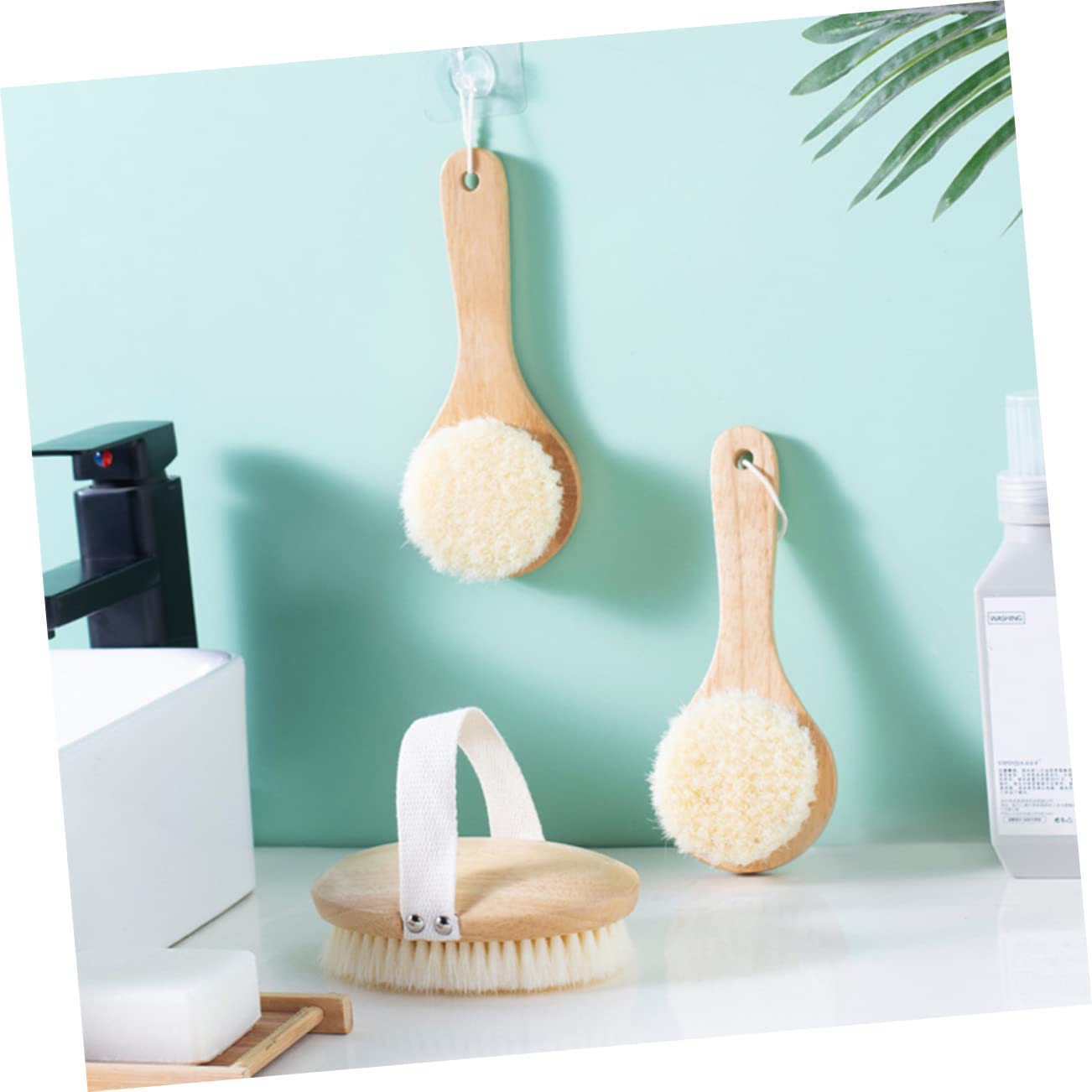 BIUDECO Natural Loofah Sponge - Exfoliating Body Scrubber & Shower Brush for Smooth Skin | Gentle Back Scrubber, Easy to Clean Bath Brush | Perfect for Daily Shower, Spa & Skin Care Routine