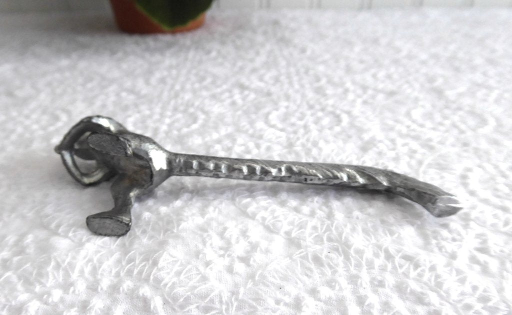 Antique Edwardian Figural Knife Rest Squirrel English Silver Plated 1900-1910 - Perfect for Vintage Table Setting & Collectible Display