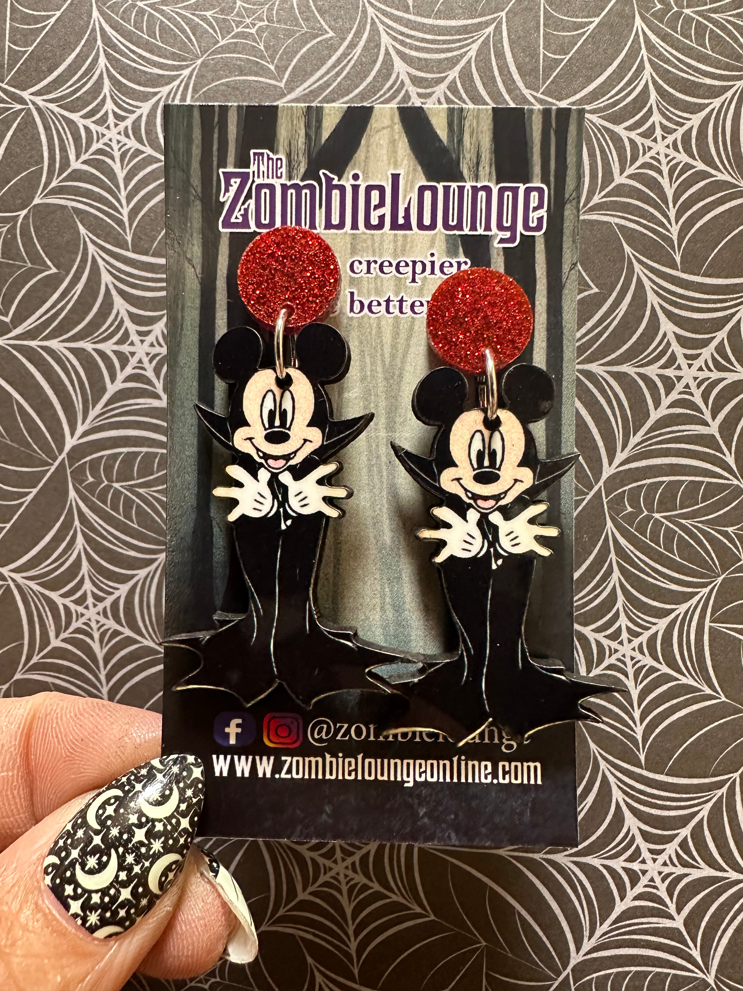 Gothic Dracula Mouse Earrings - Unique Vampire Bat Jewelry for Women - Perfect for Halloween, Cosplay & Gothic Fashion