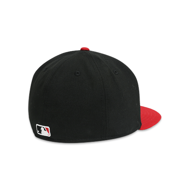 Cincinnati Reds Black Men's Fitted Baseball Cap - Adjustable Snapback Hat for MLB Fans, Sports Enthusiasts & Casual Wear
