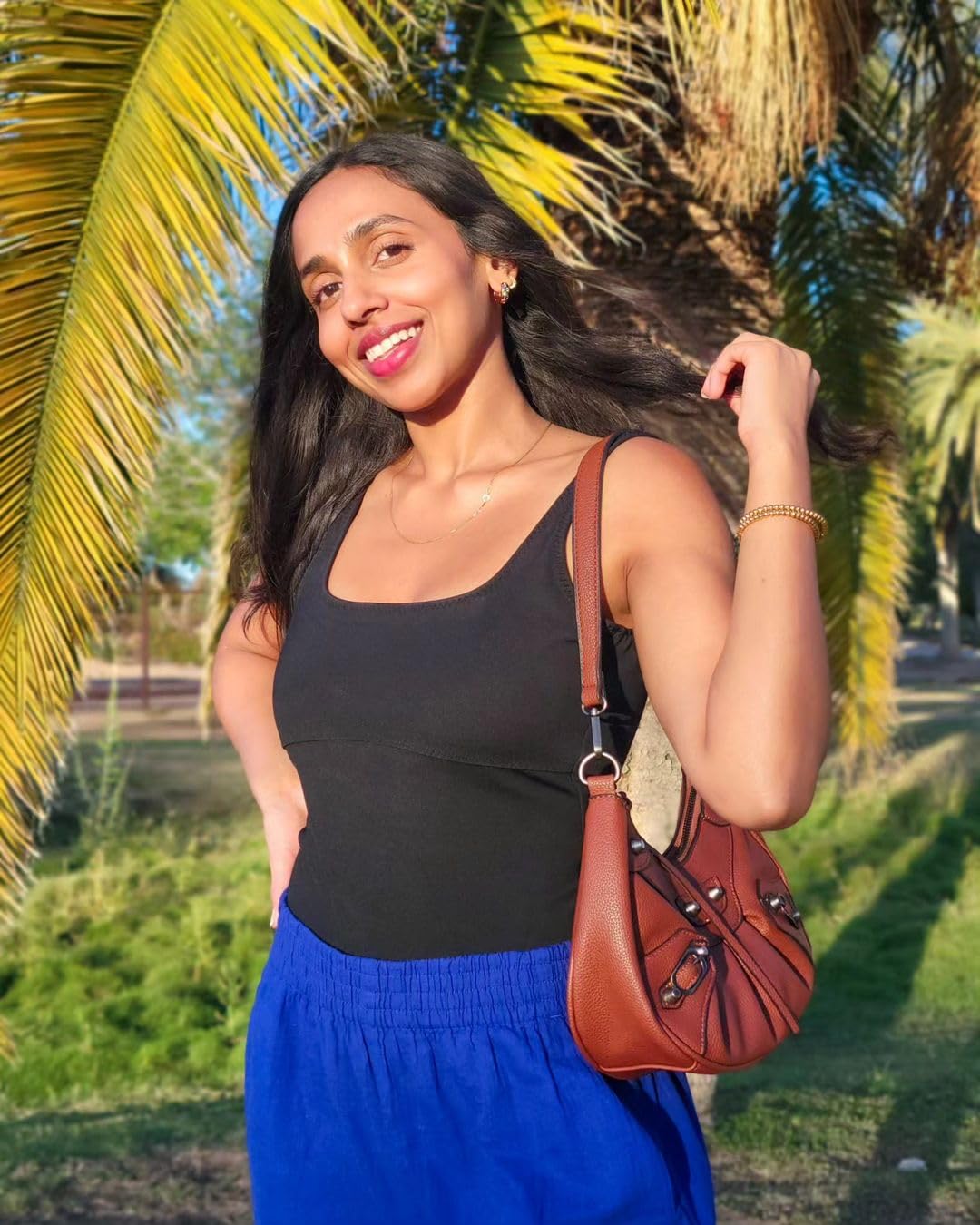 Montana West Medium Shoulder Purses for Women - Stylish Crescent Hobo Handbags | Perfect for Work, Travel & Everyday Use