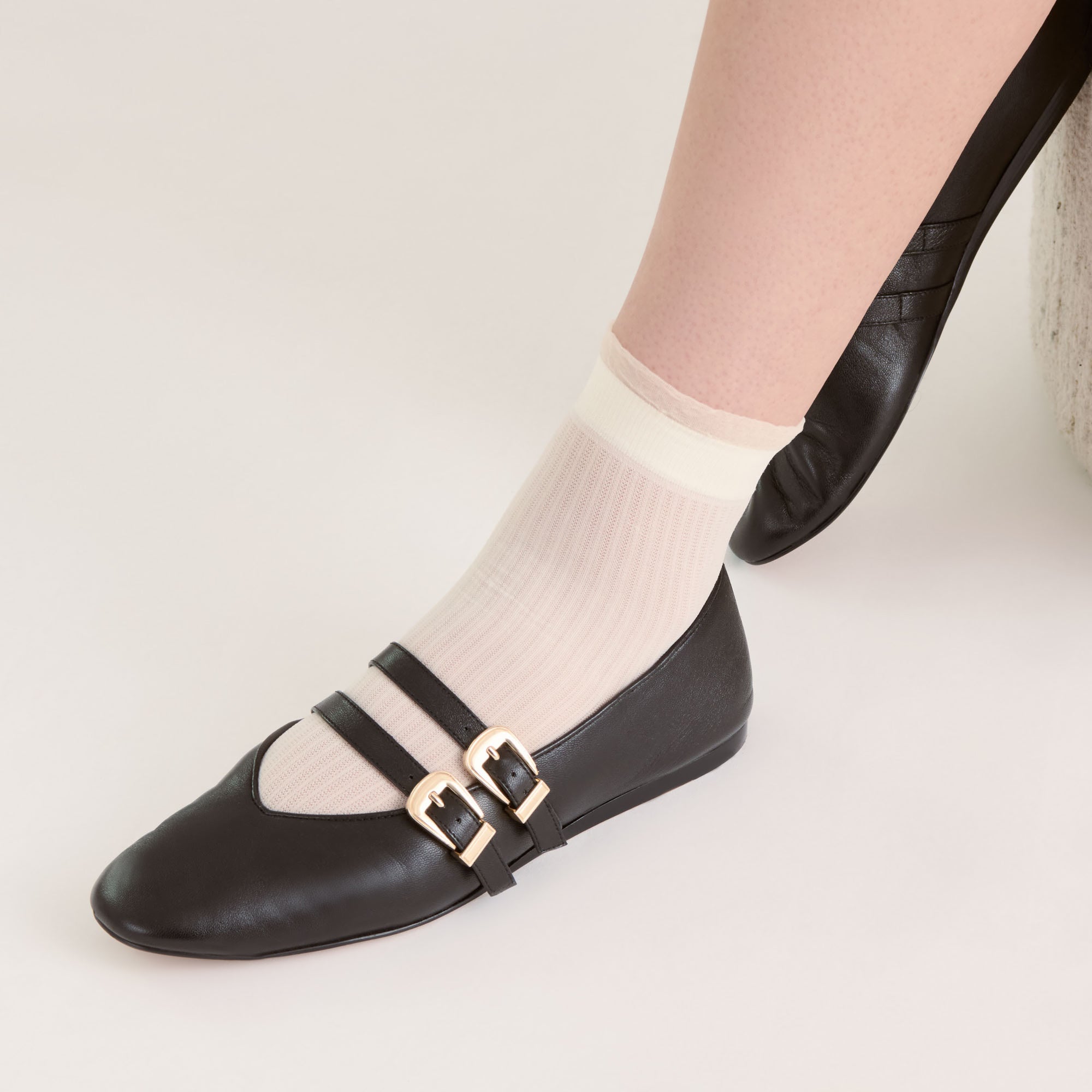 Sheer Ruffle Socks for Women - Ivory Lace Trim Ankle Socks - Comfortable & Elegant for Casual Wear, Date Night, and Special Occasions