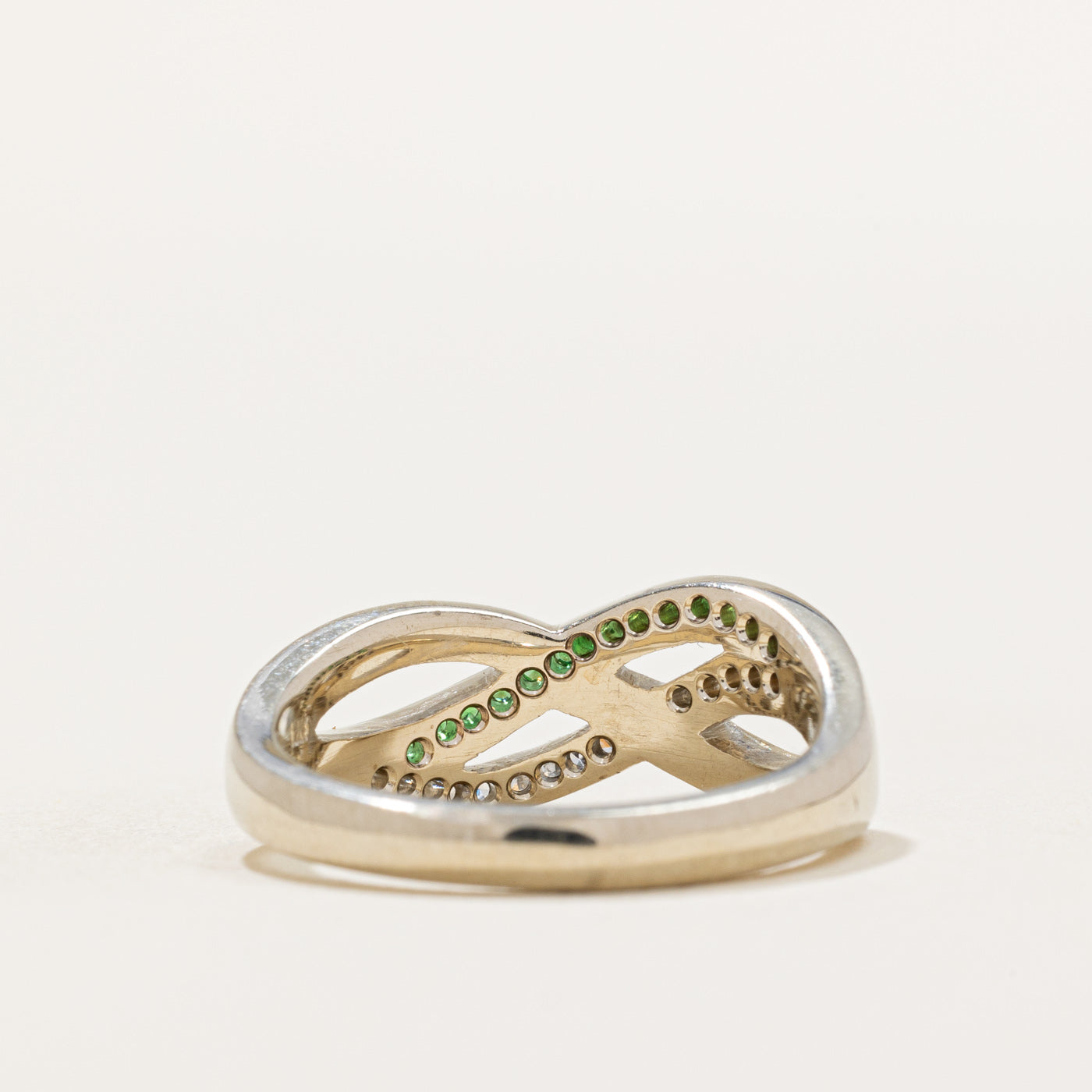 Exquisite Tsavorite & Diamond Crossover Ring - 0.10ctw Tsavorite & 0.07ctw Diamond - Size 6 - Elegant Jewelry for Weddings, Anniversaries & Special Occasions