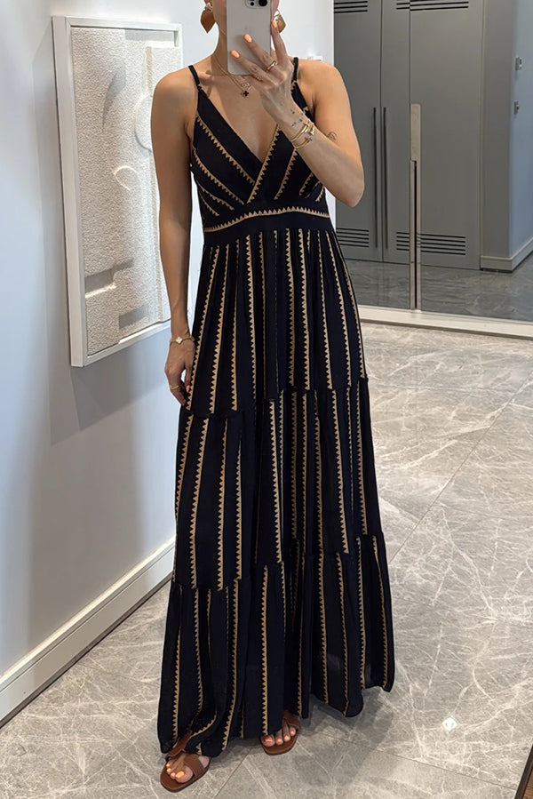 **Elegant Striped Printed V-Neck Maxi Dress with Suspender Straps - Perfect for Beach Vacations, Summer Holidays & Casual Outings**