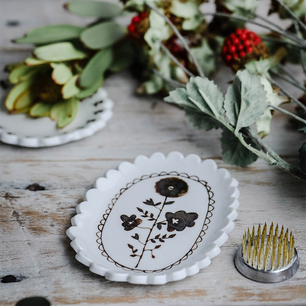 Hand Painted Porcelain Posy Tray - Elegant Floral Decor for Home, Wedding, and Gift Giving - Perfect for Jewelry Display, Table Centerpiece, and Bathroom Organizer
