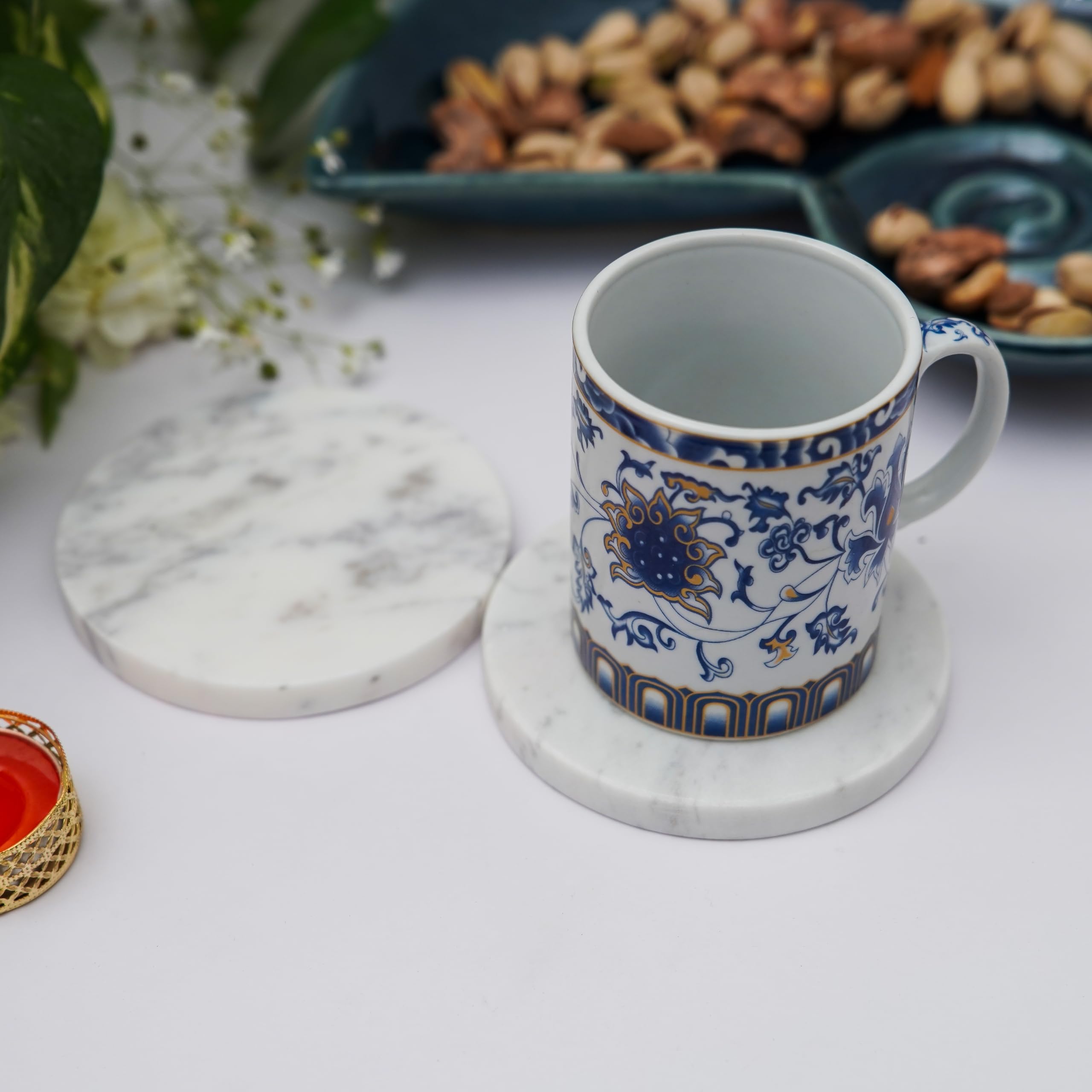 Premium White Marble Coasters Set of 2 - Handcrafted Stone Drink Coasters for Hot & Cold Beverages, Tea, Coffee & Cocktails - Elegant Home & Office Table Decor for Dining, Living Room & Bar Use