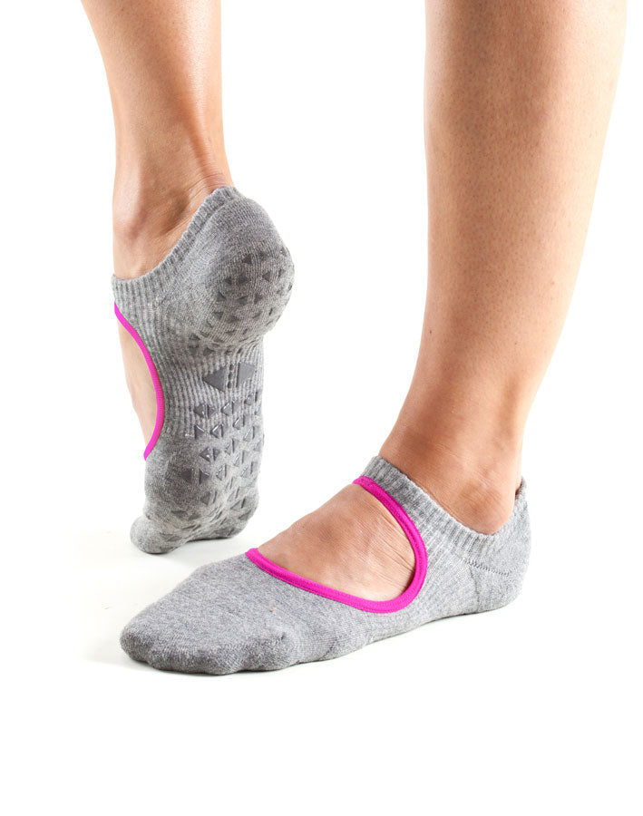 Tavi Noir Chey Grip Socks - Non-Slip Yoga Socks for Women, Pilates, Barre & Workout - Breathable & Comfortable Anti-Skid Socks for Home, Studio & Gym Use