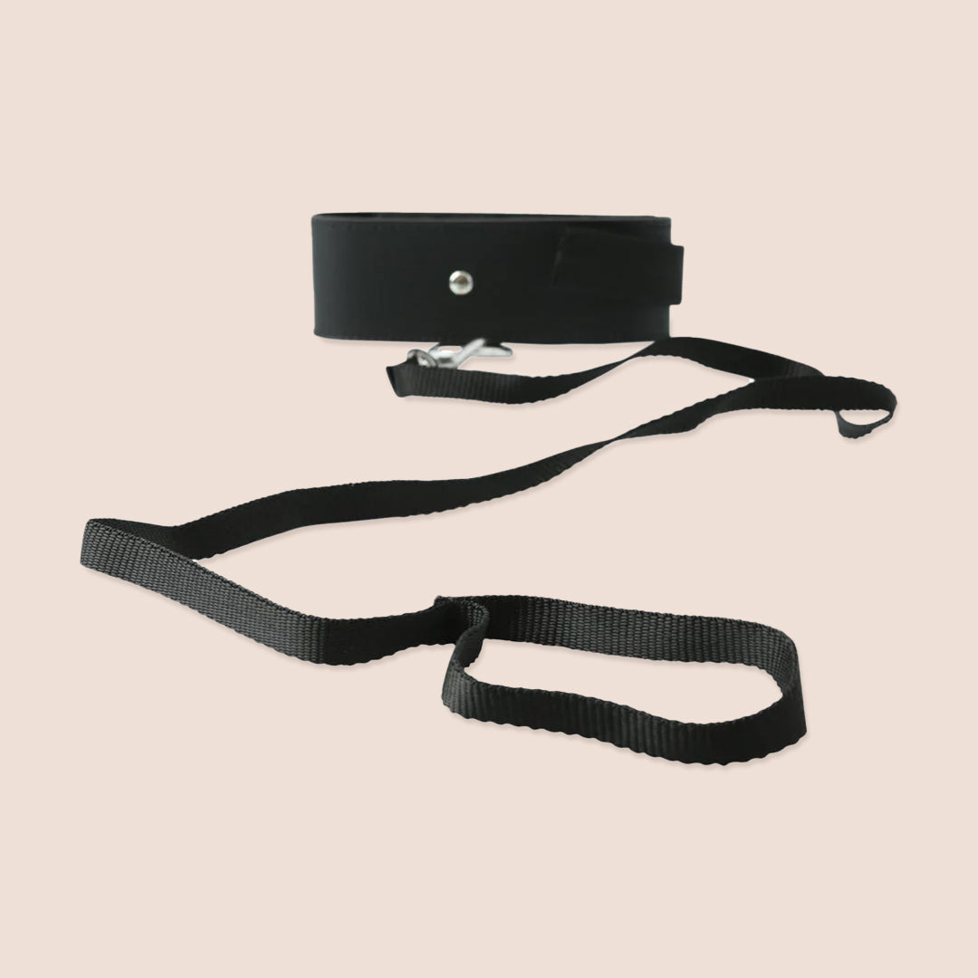 Adjustable Sportsheets Leash & Collar Set with Hook & Loop Closure - Perfect for BDSM, Role Play, and Couples Bonding Activities