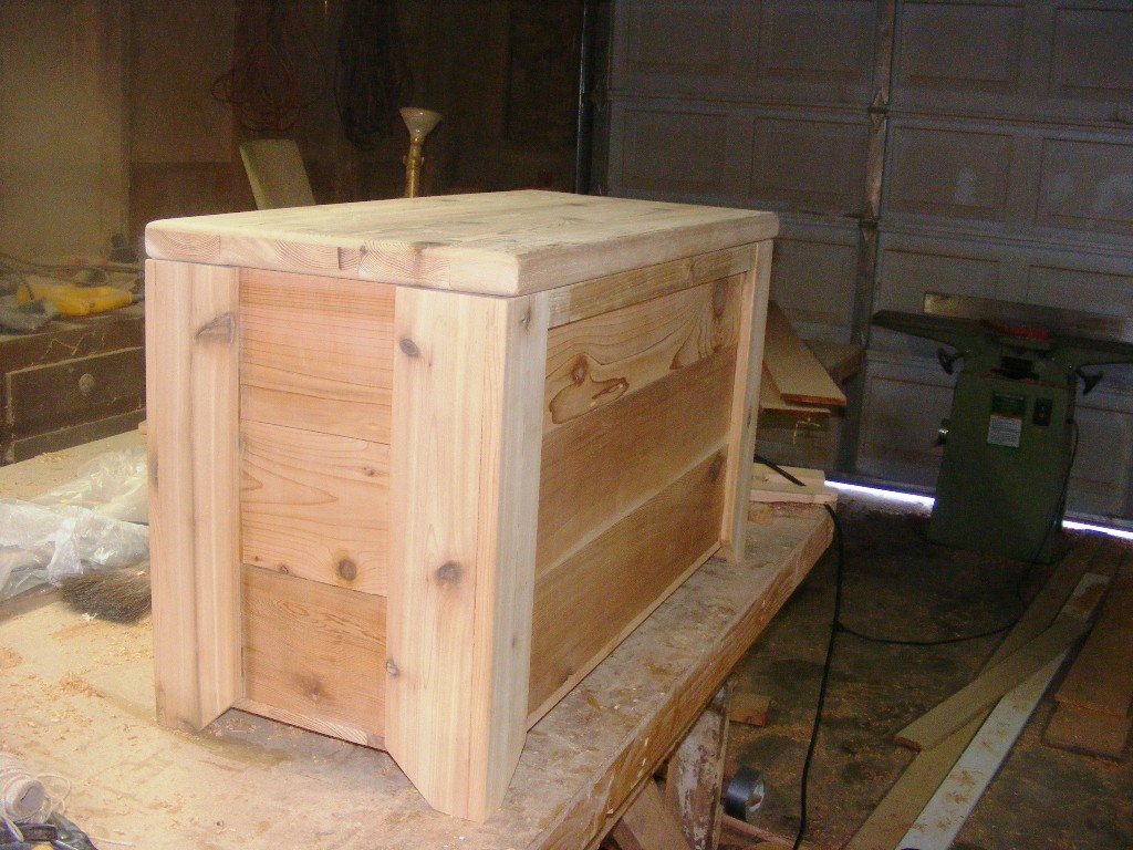 Steve's Gift Shoppe Cedar Wood Storage Bench with Lift Top - 30 x 14 x 20 Inches - Perfect for Entryway, Bedroom & Living Room Organization