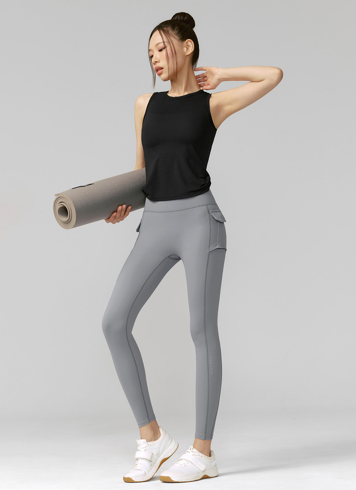 Breathable Air Mesh Side Twist Sleeveless Top for Women - Perfect for Yoga, Gym Workouts & Summer Outdoor Activities