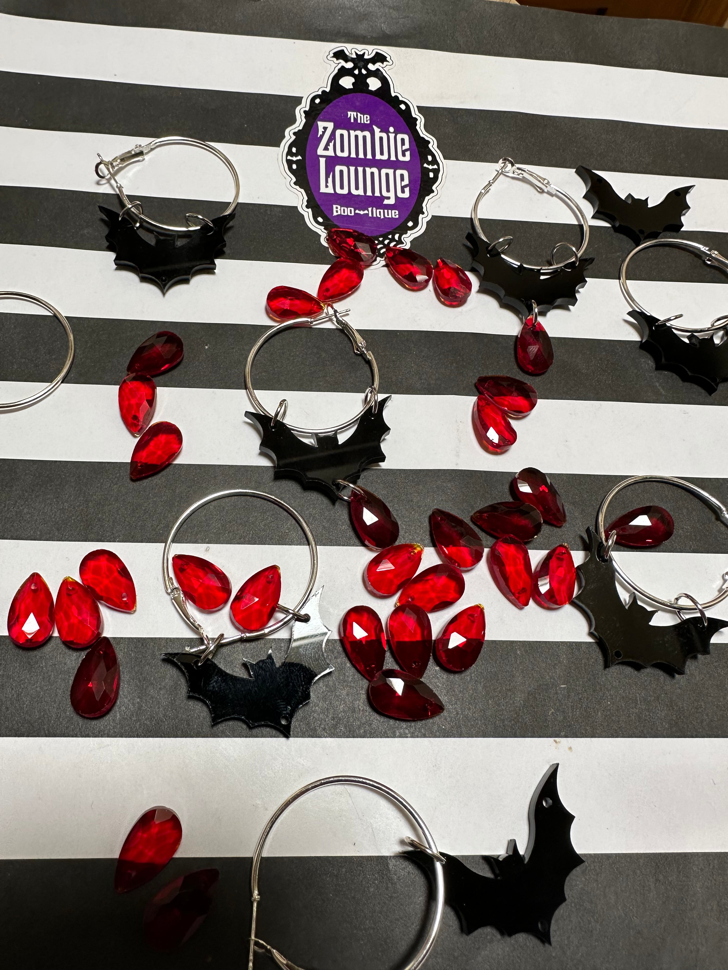 Vampire Bat Hoop Earrings for Women - Gothic Halloween Jewelry - Cute Bat Dangle Earrings for Costume Parties & Night Out