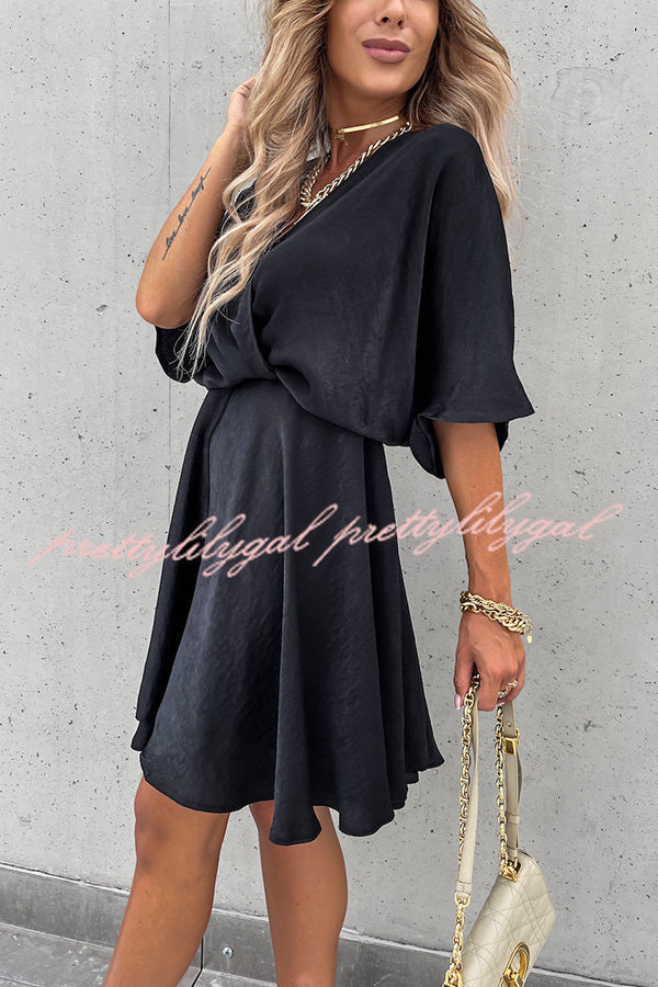 Elegant Batwing Sleeve Satin Dress for Women - Chic Party & Evening Gown - Perfect for Weddings, Cocktail Parties, and Special Occasions