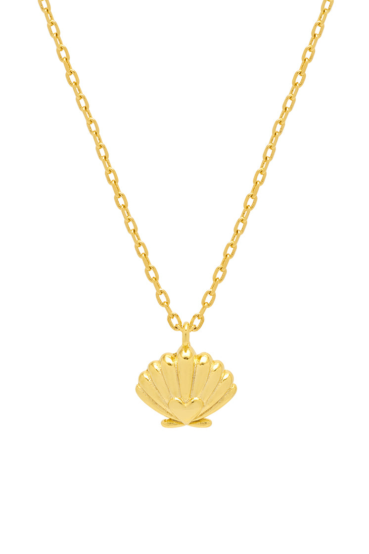 Elegant Scallop Heart Pendant Necklace for Women - 18K Gold Plated Romantic Jewelry Gift for Valentine's Day, Anniversary & Special Occasions