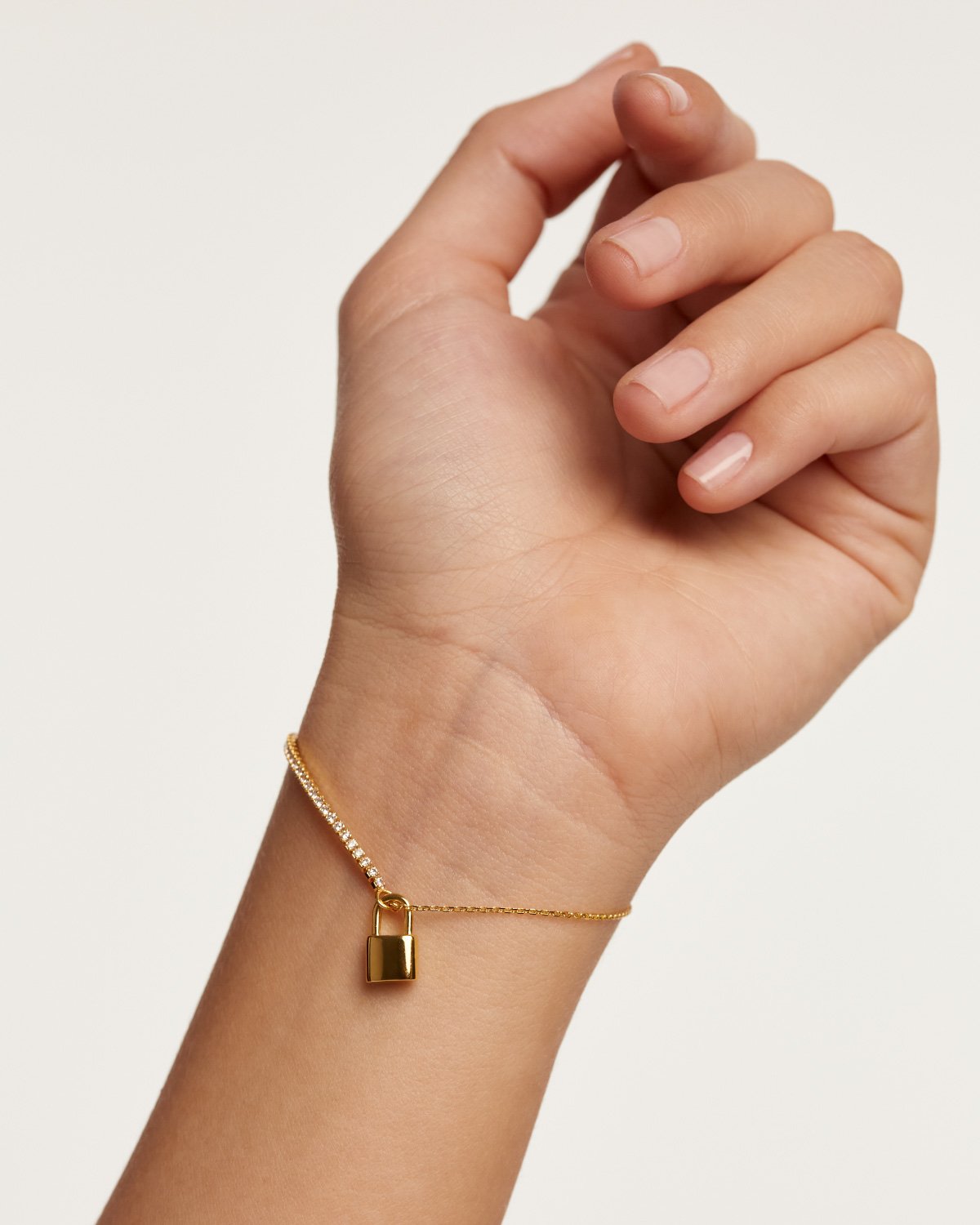 GRID Bond Gold Bracelet for Women - 14K Solid Gold Minimalist Chain Bracelet - Elegant & Dainty Jewelry Gift for Her - Perfect for Everyday Wear, Date Nights & Special Occasions