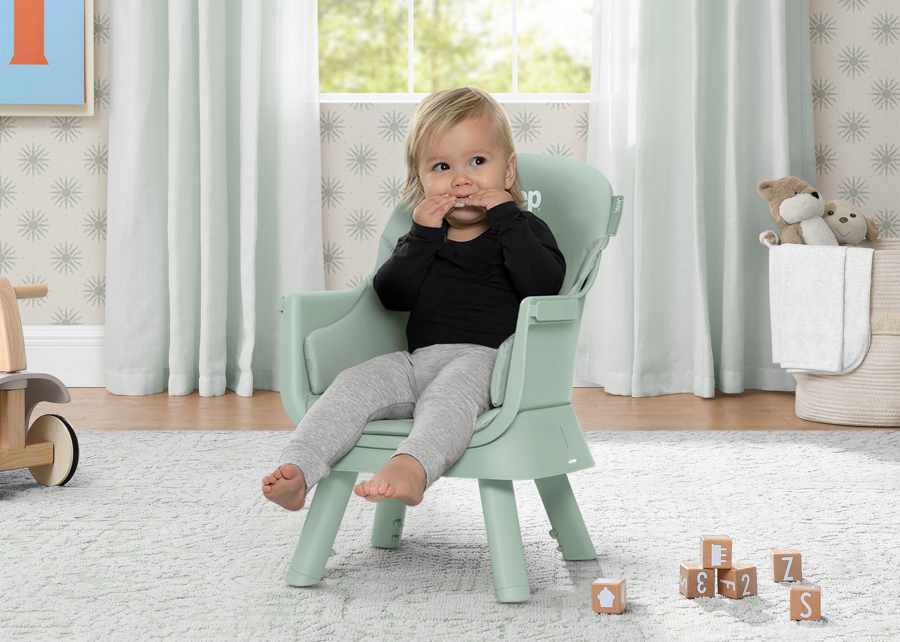 6-in-1 Convertible Baby High Chair with Removable Tray - Adjustable Height for Feeding, Learning & Play - Perfect for Infants & Toddlers at Home or Restaurant