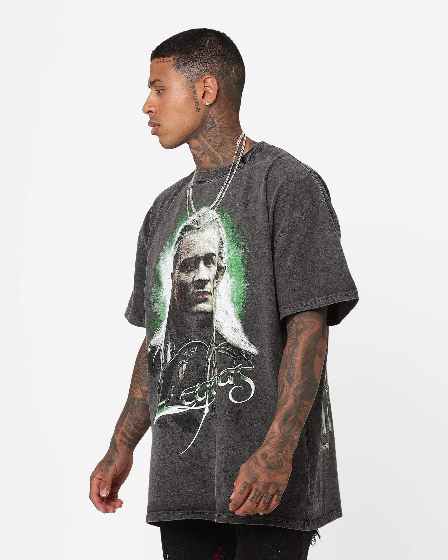 Vintage Lord of The Rings Legolas Heavyweight T-Shirt - American Thrift Black Wash | Perfect for Cosplay, Movie Nights & LOTR Fan Gifts