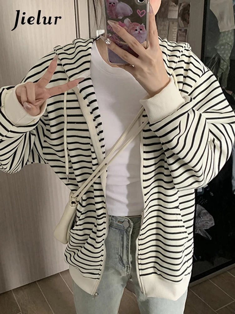 Stylish Striped Zip-Up Hoodie for Women - Trendy Loose Fit Casual Sweatshirt with O-Neck Design | Perfect for Streetwear, Gym, and Everyday Fashion