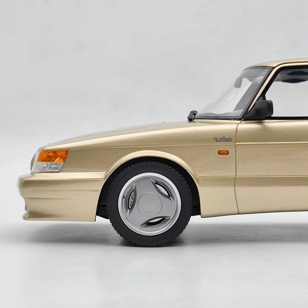 1/18 Scale Saab 900 Turbo T16 Airflow Gold Resin Model Car - DNA Collectibles DNA000111 - Perfect for Car Enthusiasts, Collectors, and Home/Office Display