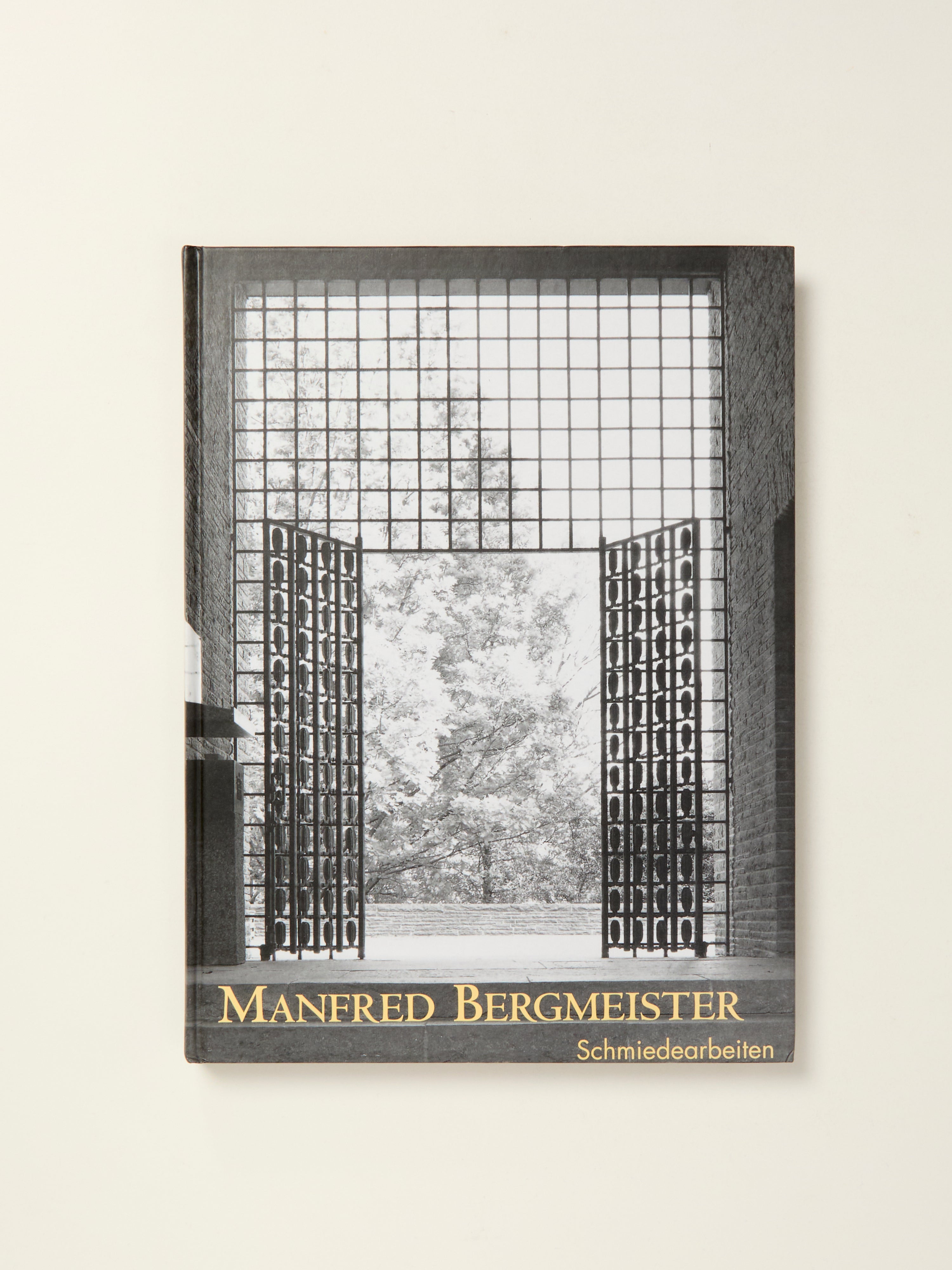 Manfred Bergmeister: Handcrafted Ironworks & Blacksmithing Art - Forged Metal Creations for Home Decor & Garden Sculptures