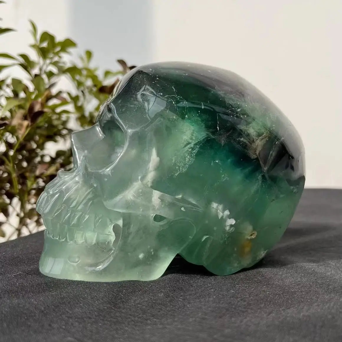 Natural Fluorite Quartz Crystal Hand-Carved Skull - 110mm & 130mm Sizes - Reiki Healing Stone for Meditation, Home Decor & Spiritual Gifts