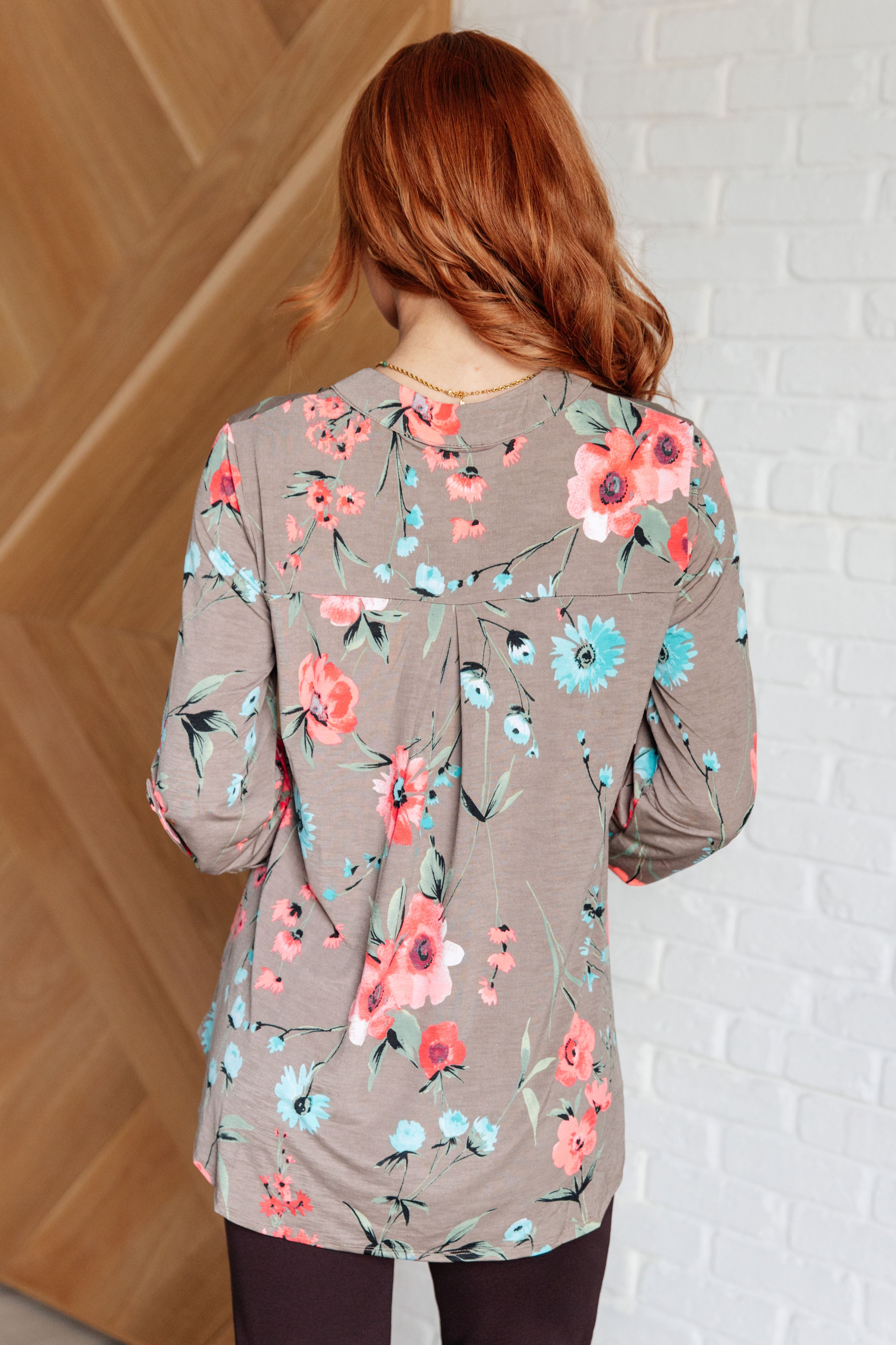 Lizzy Women's Floral Print Top in Mocha & Coral - Casual Summer Blouse for Beach, Date Night & Office Wear