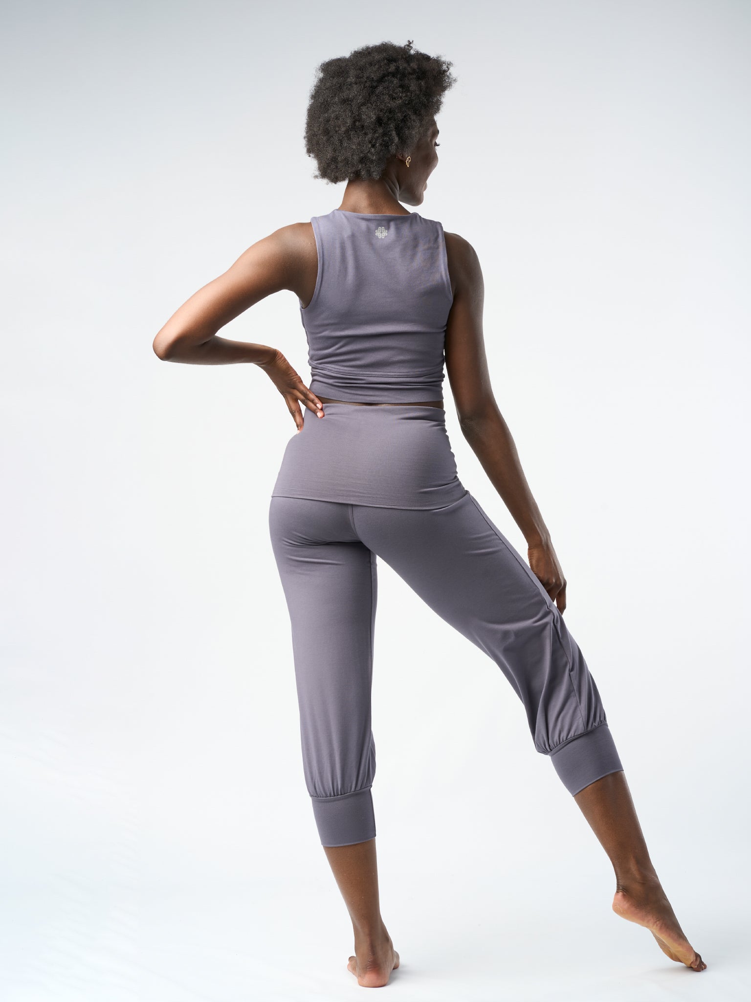 Gossypium Aspire Cropped Harem Pants for Women - Comfortable Loose Fit Yoga Lounge Pants in Ash Grey - Perfect for Yoga, Meditation & Relaxation at Home