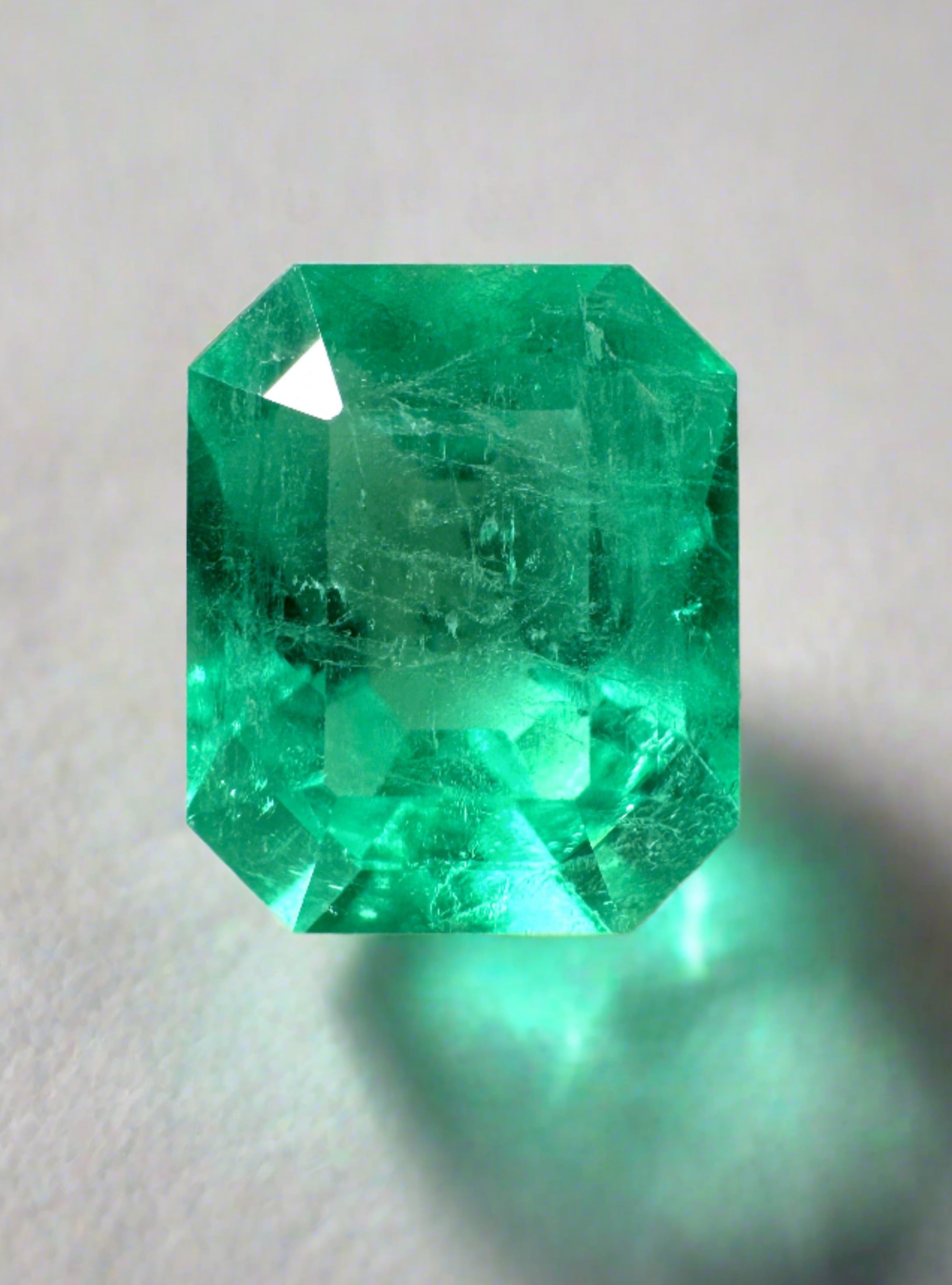 3.09 Carat 10x8mm Electric Yellowish Colombian Emerald - Emerald Cut Gemstone for Engagement Rings & Fine Jewelry | Natural Green Birthstone for May | Perfect Gift for Anniversary & Special Occasions