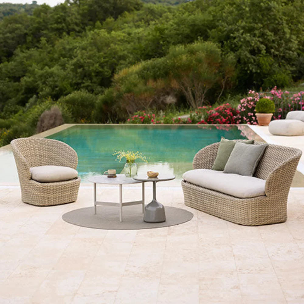 Premium Coast Outdoor Swivel Lounge Chair - Heavy Duty Patio Furniture for Poolside, Beach, Garden & Backyard Relaxation