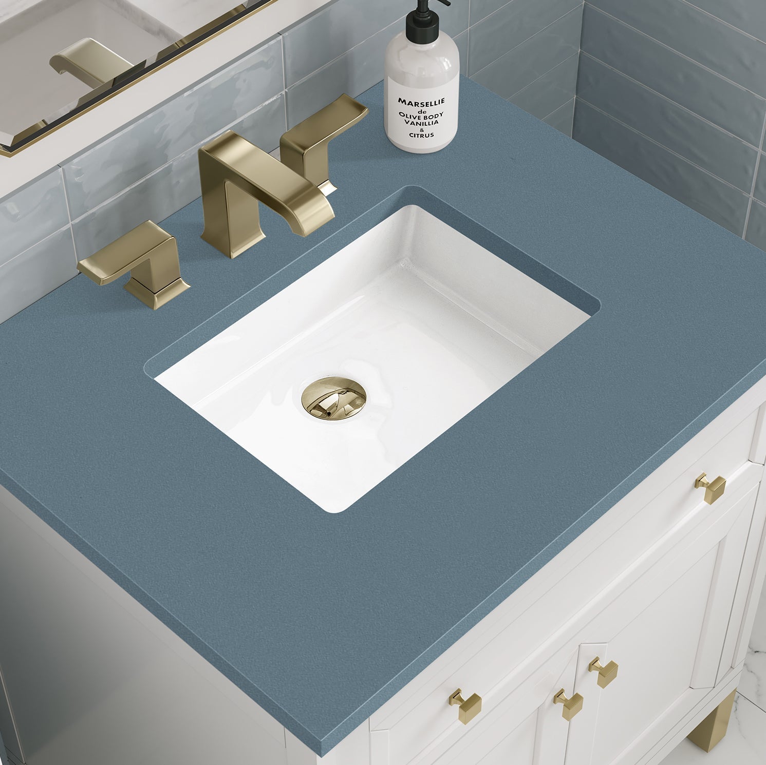 James Martin Vanities Chicago Collection 30
