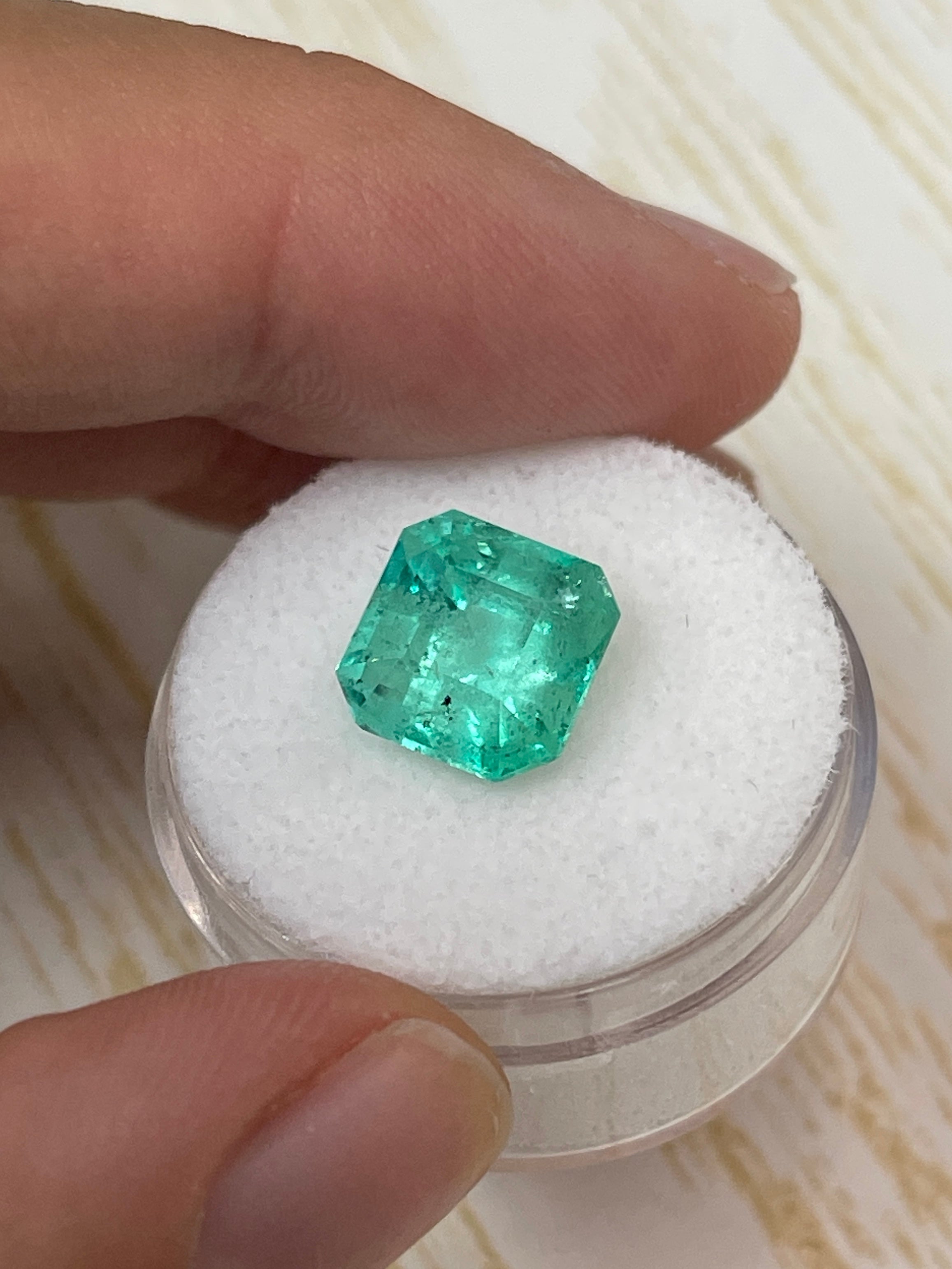 4.69 Carat 10x10mm Natural Colombian Loose Emerald Gemstone - Asscher Cut with Clipped Corners for Jewelry Making, Engagement Rings & Luxury Gifts
