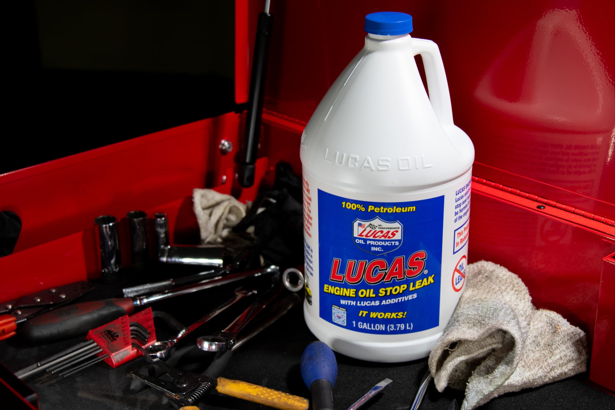 Lucas Oil 10279 Engine Oil Stop Leak - 1 Gallon | High-Performance Oil Leak Repair for Cars & Trucks | Fixes Engine Seals & Gaskets | Ideal for Daily Drivers & High-Mileage Vehicles