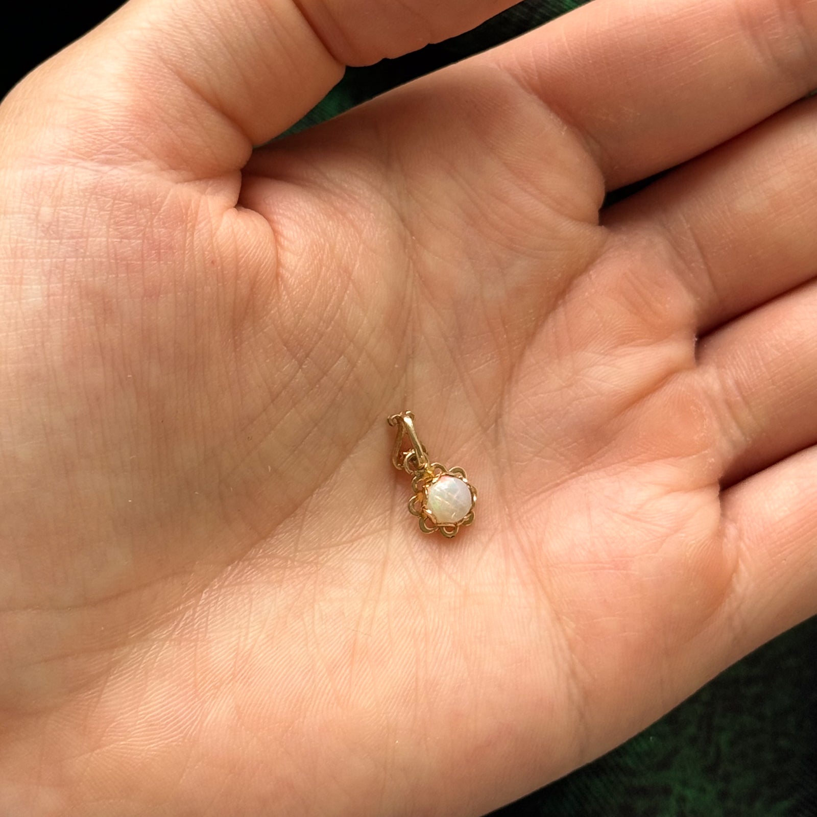 10K Gold Opal Pendant Necklace | 0.36 Carat Genuine Opal Gemstone Jewelry | Elegant Gift for Women, Birthday, Anniversary, Wedding | Perfect for Everyday Wear & Special Occasions