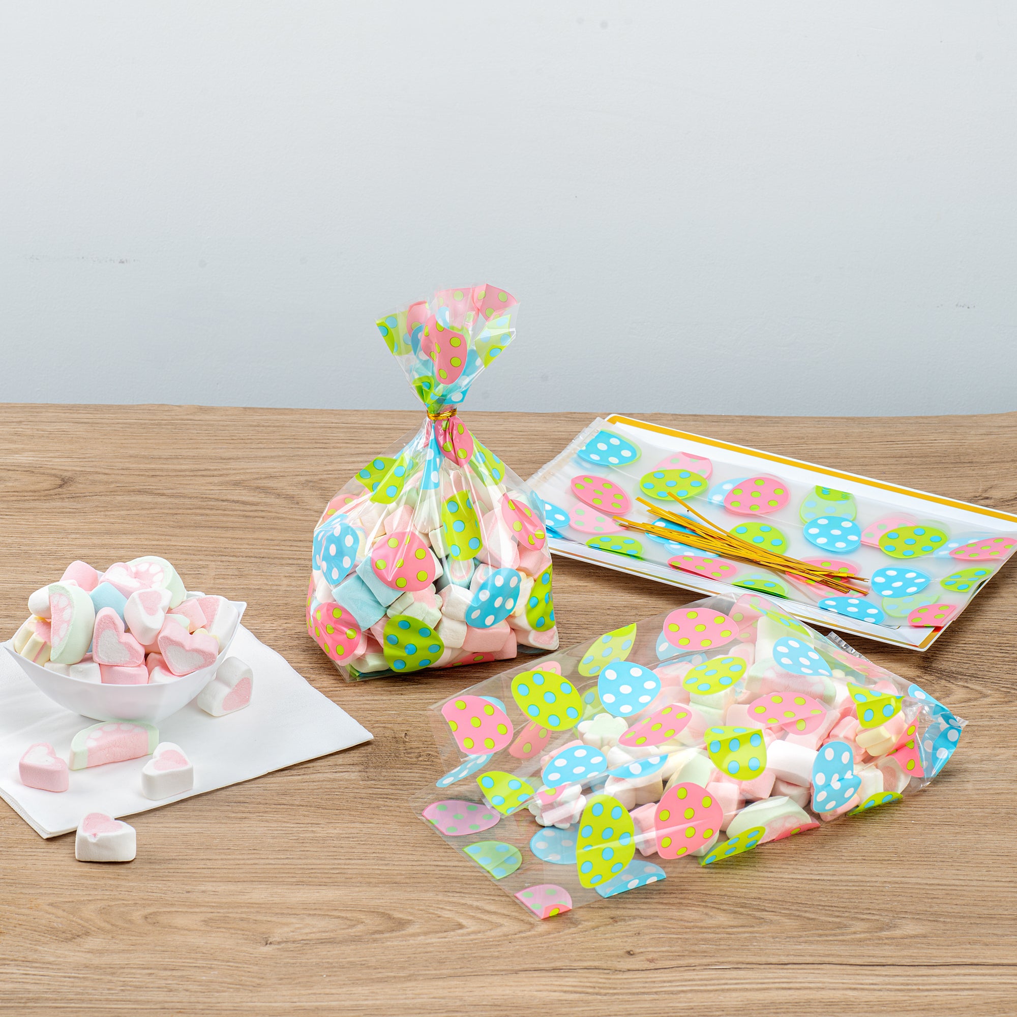 Plastic Candy Bags for Easter Eggs - 5 x 3 x 11 Inch Gusseted Treat Bags (4000 Count Bulk Box) - Perfect for Easter Candy, Party Favors & Holiday Treat Packaging