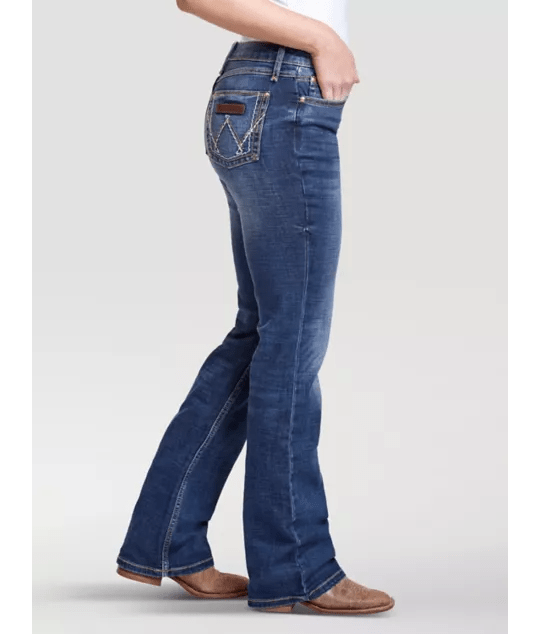 Wrangler Retro Mae Jean for Women - High Waisted Vintage Denim Jeans - Perfect for Casual Outfits, Date Nights & Everyday Wear