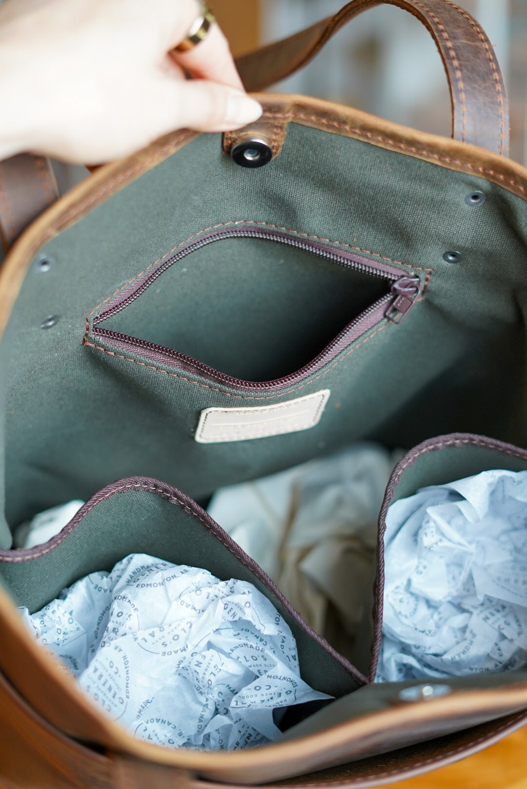 Stylish Diamond Stitch Tote Bag in Milk Chocolate - Perfect for Shopping, Beach Trips & Everyday Use
