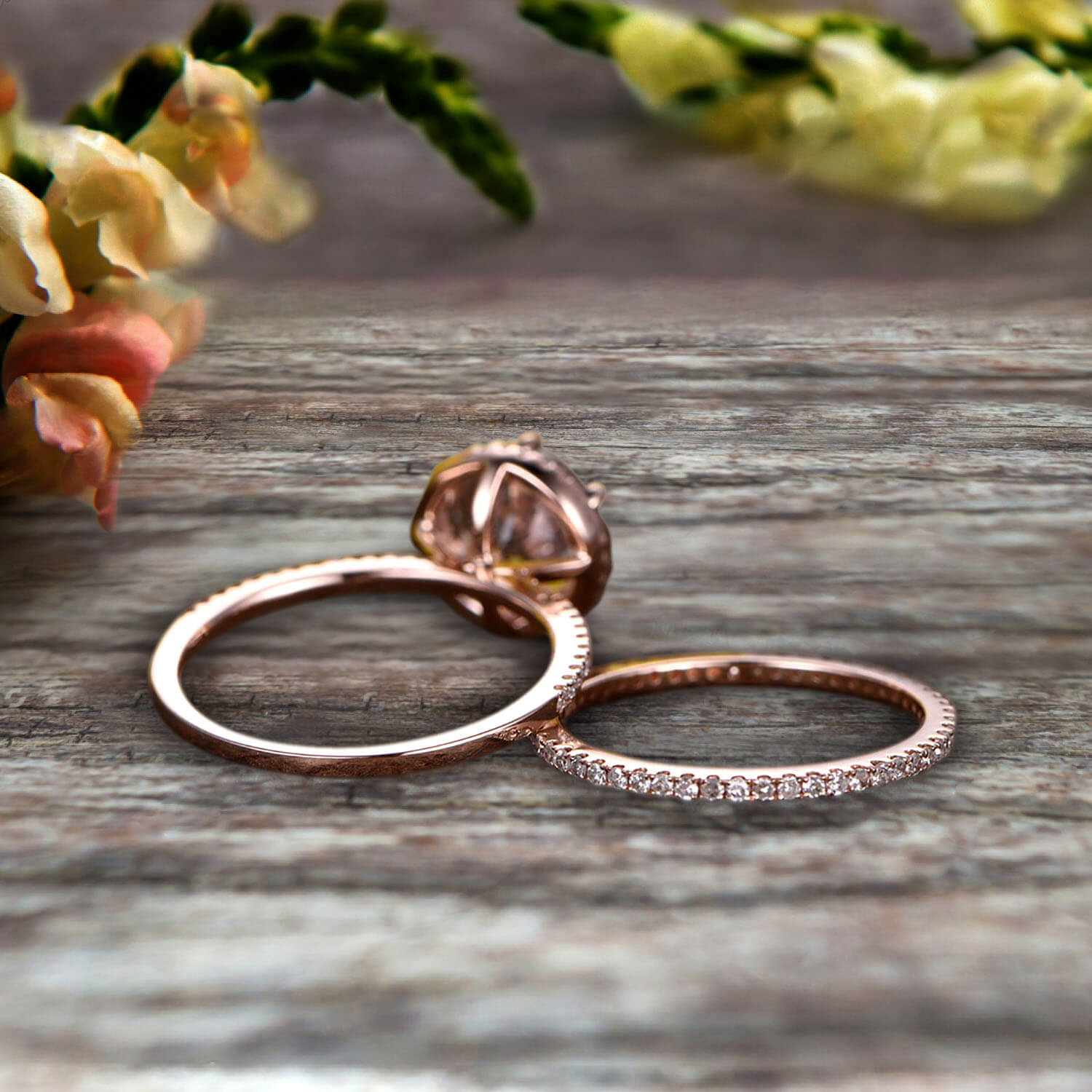 1.75 Carat Round Morganite Bridal Set - 10k Rose Gold Engagement Ring with Halo & Matching Band - Promise, Anniversary, Wedding Ring for Women - Perfect for Proposals, Bridal Jewelry & Special Occasions