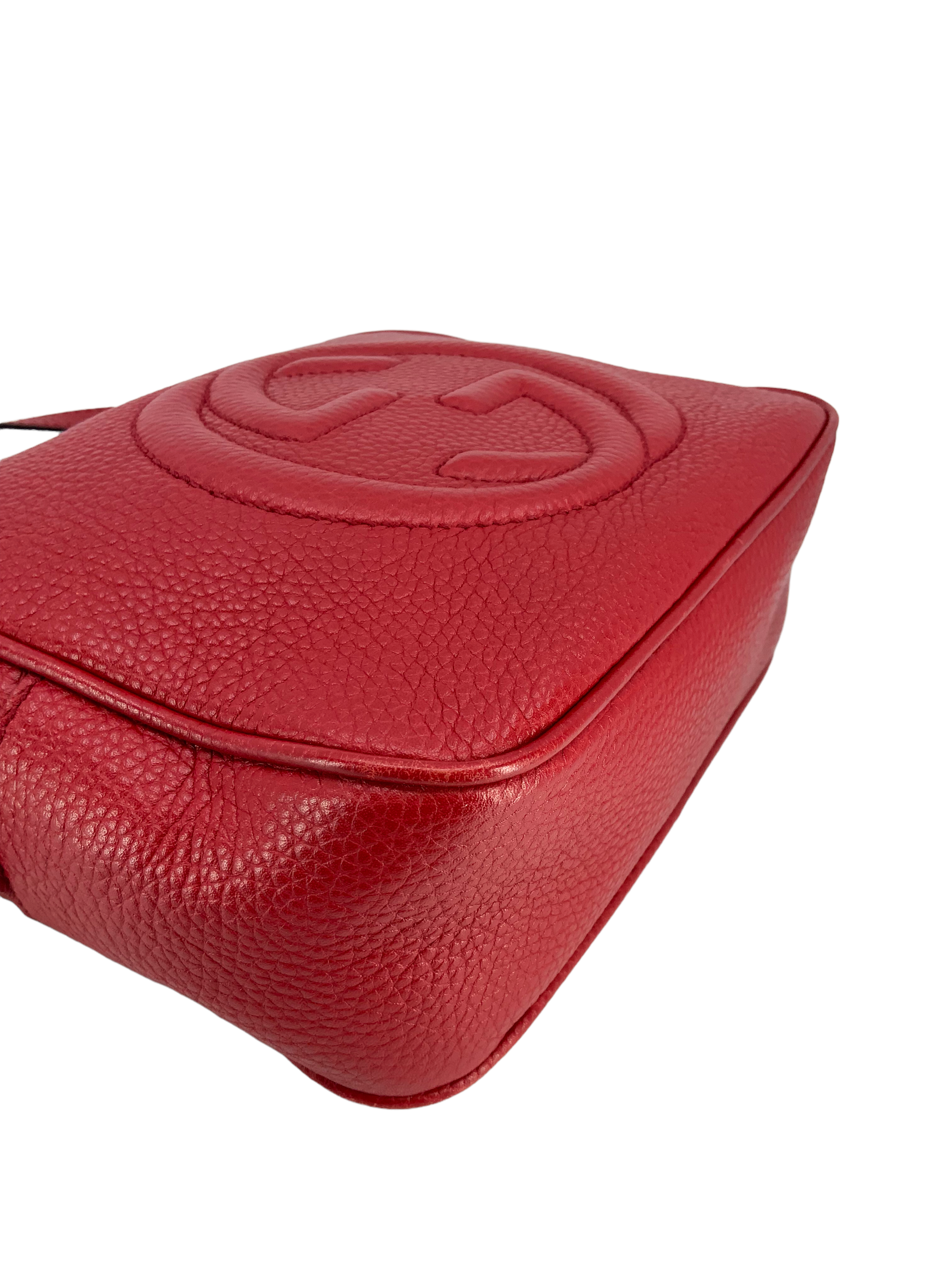 Gucci Soho Disco Leather Crossbody Bag for Women - Luxury Designer Handbag for Everyday Use, Work, and Night Out