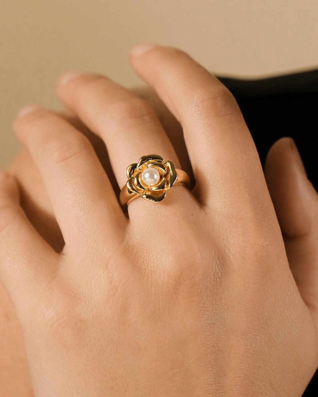 Rosa Pearl Flower Ring for Women - Elegant Floral Jewelry Gift for Wedding, Anniversary & Special Occasions