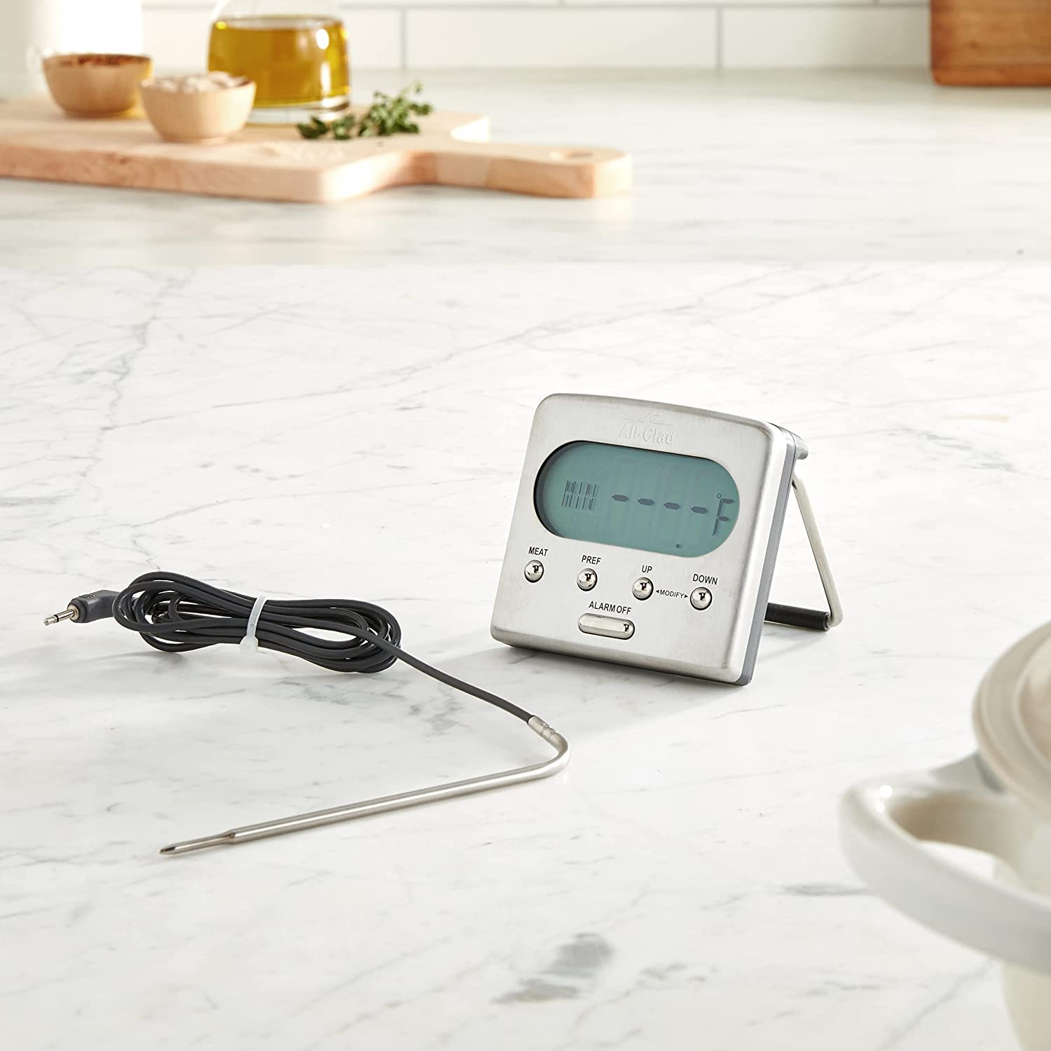 All-Clad Stainless Steel Digital Oven Probe Thermometer with LCD Display - Accurate Cooking & Baking Meat Thermometer for Grilling, Roasting, BBQ - Essential Kitchen Tool for Chefs & Home Cooks