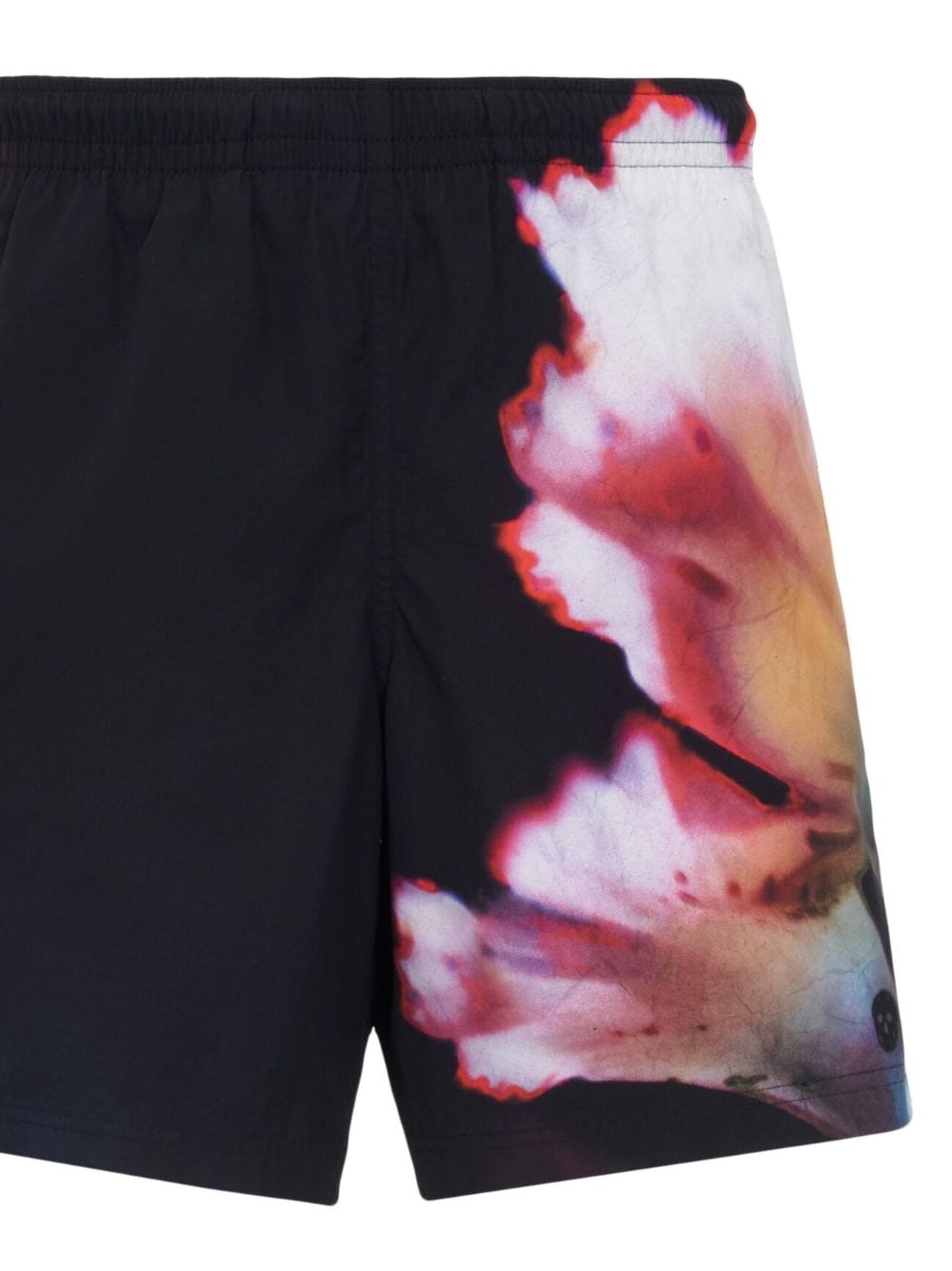 Alexander McQueen Black Sea Clothing - Stylish & Comfortable Apparel for Casual Wear & Outdoor Activities